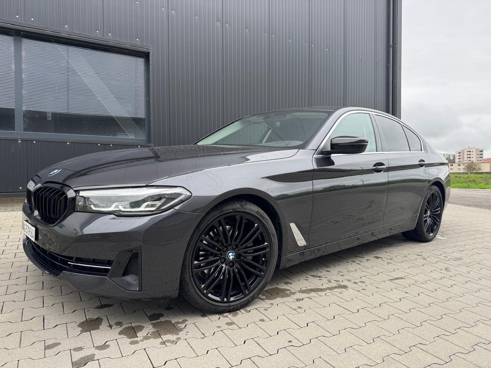 BMW 520d xDrive Steptronic-image-0