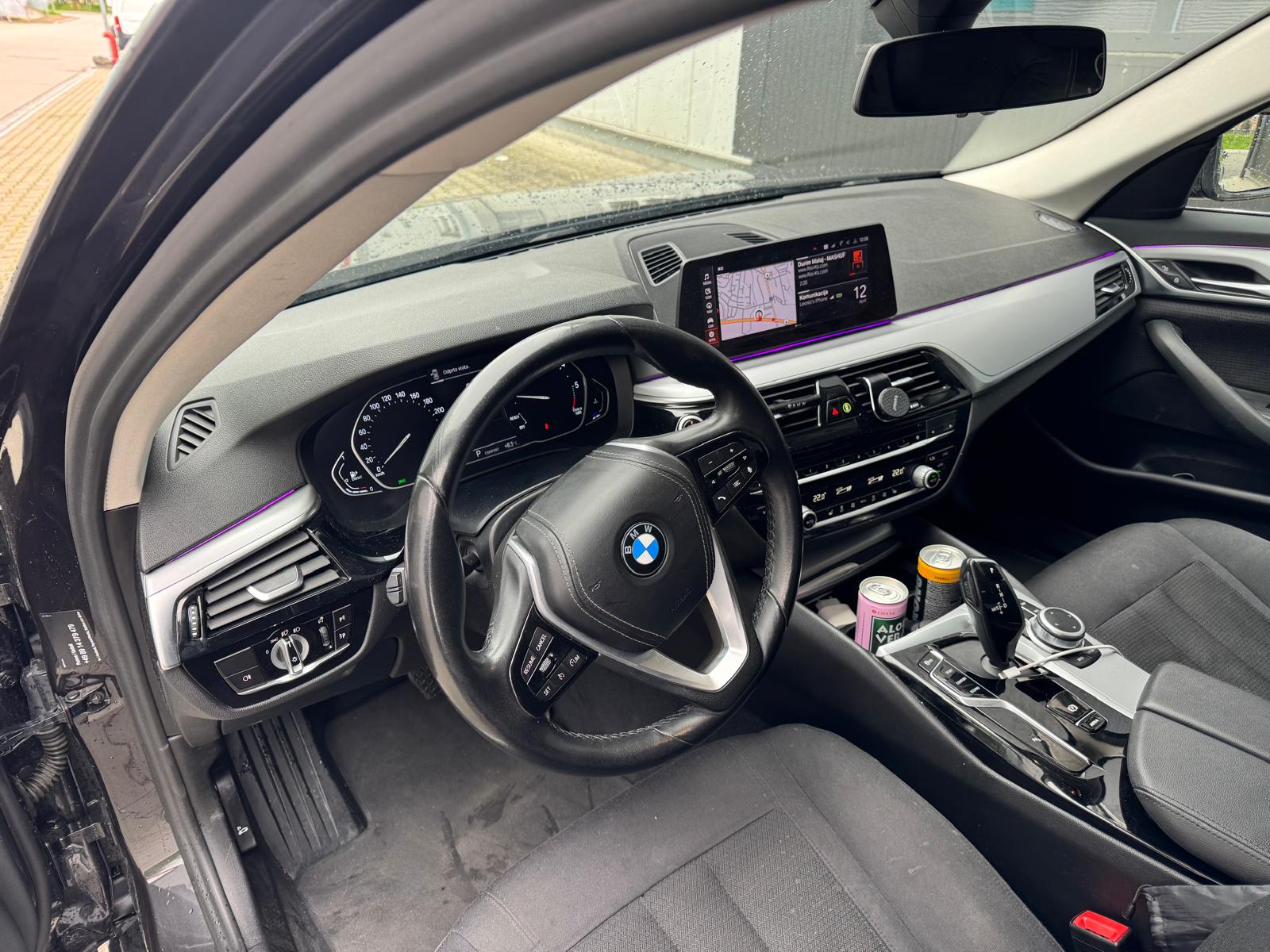 BMW 520d xDrive Steptronic-image-6
