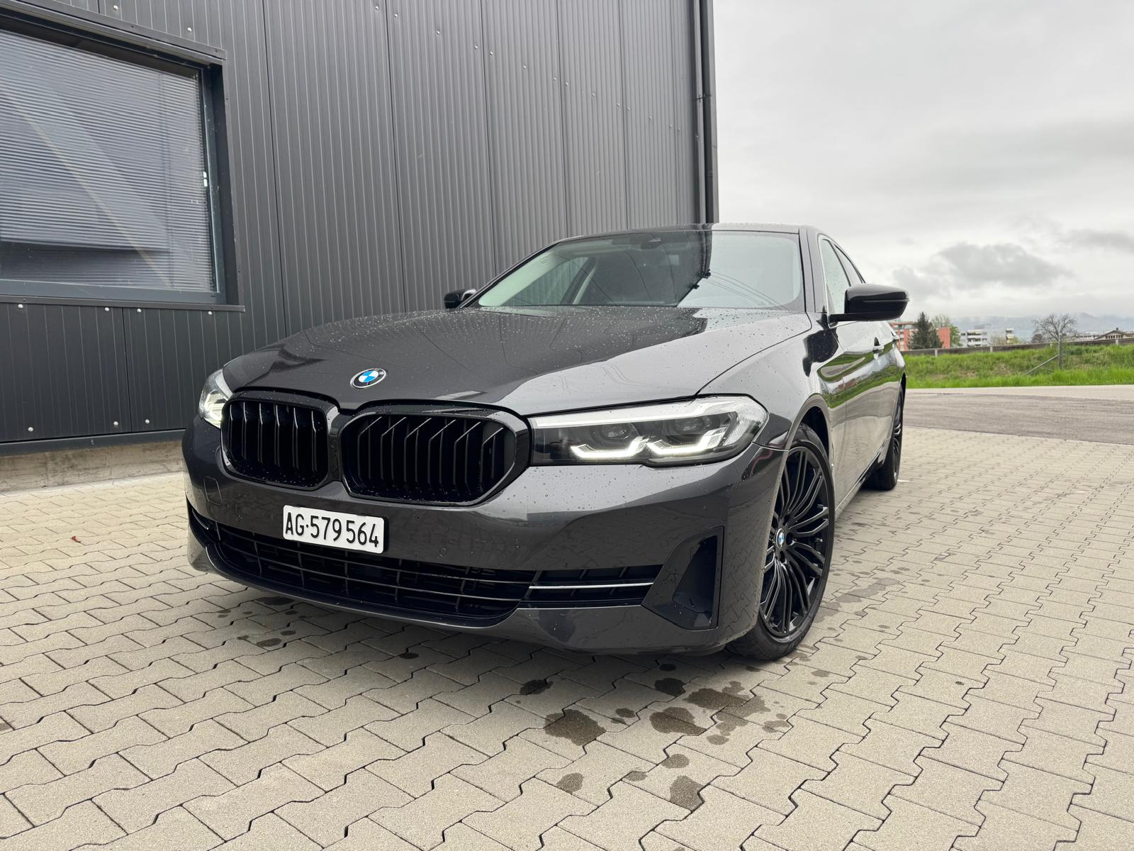 BMW 520d xDrive Steptronic-image-2
