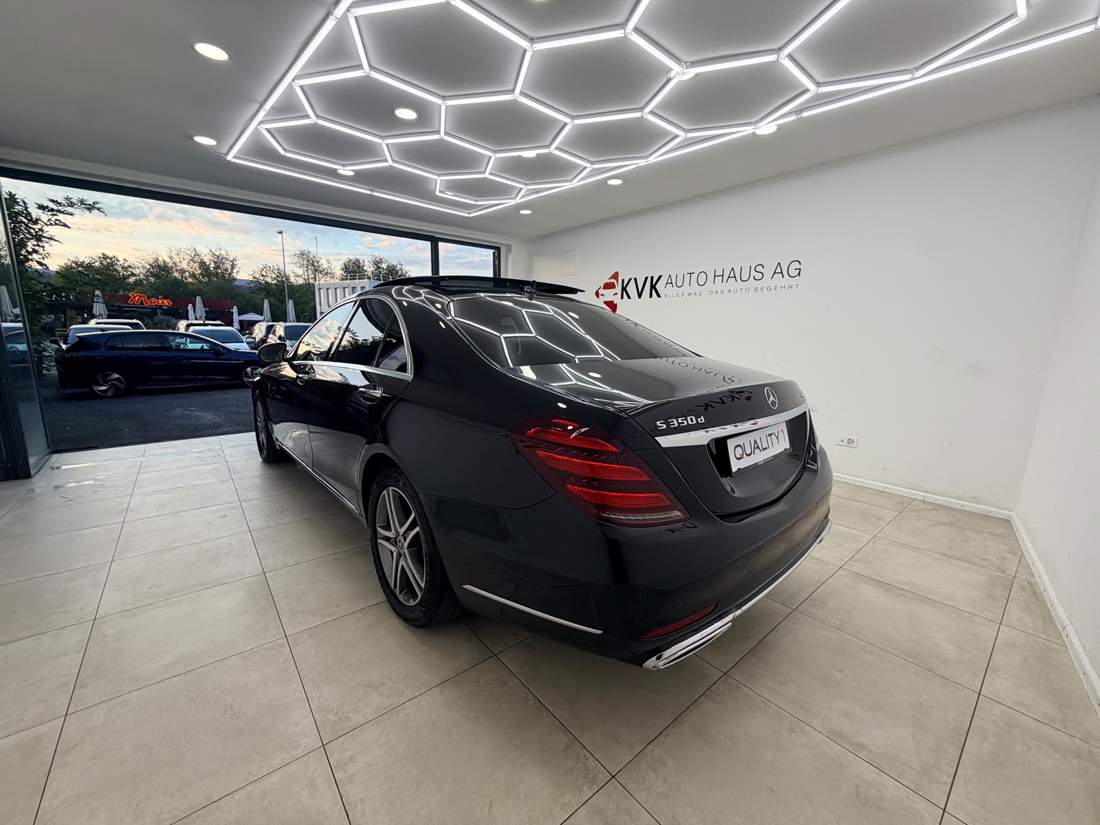 MERCEDES-BENZ S 350 d 4Matic 9G-Tronic | CH Fahrzeug | Vollaustattung | Panorama |-image-7