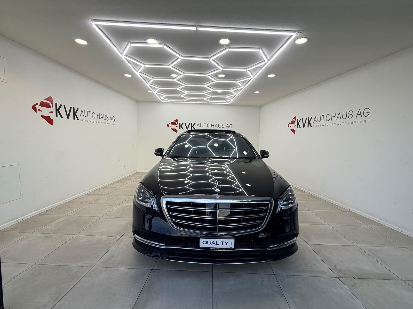 MERCEDES-BENZ S 350 d 4Matic 9G-Tronic | CH Fahrzeug | Vollaustattung | Panorama |-image-4