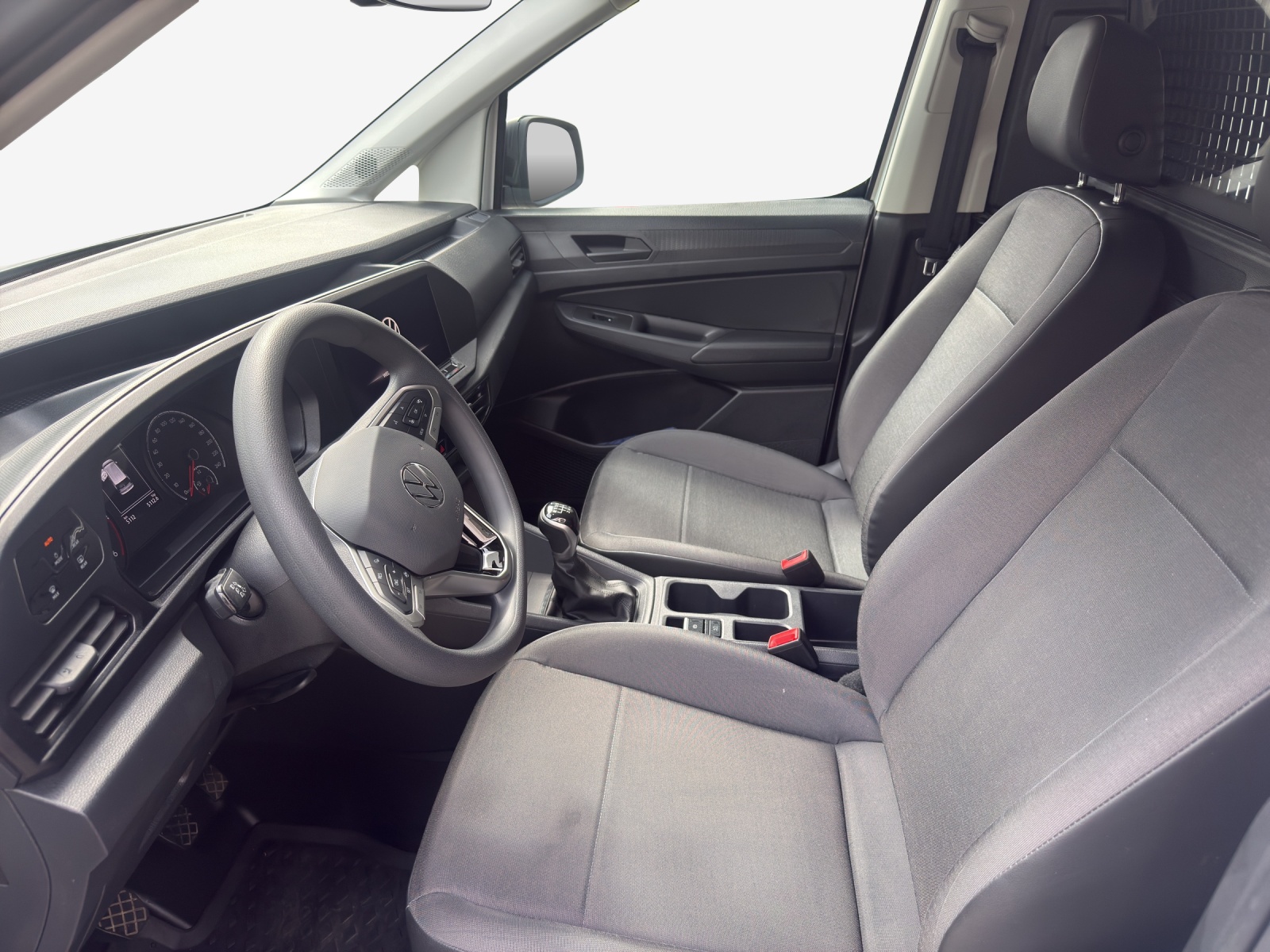 VW Caddy Cargo 2.0TDI Maxi 4Motion-image-7