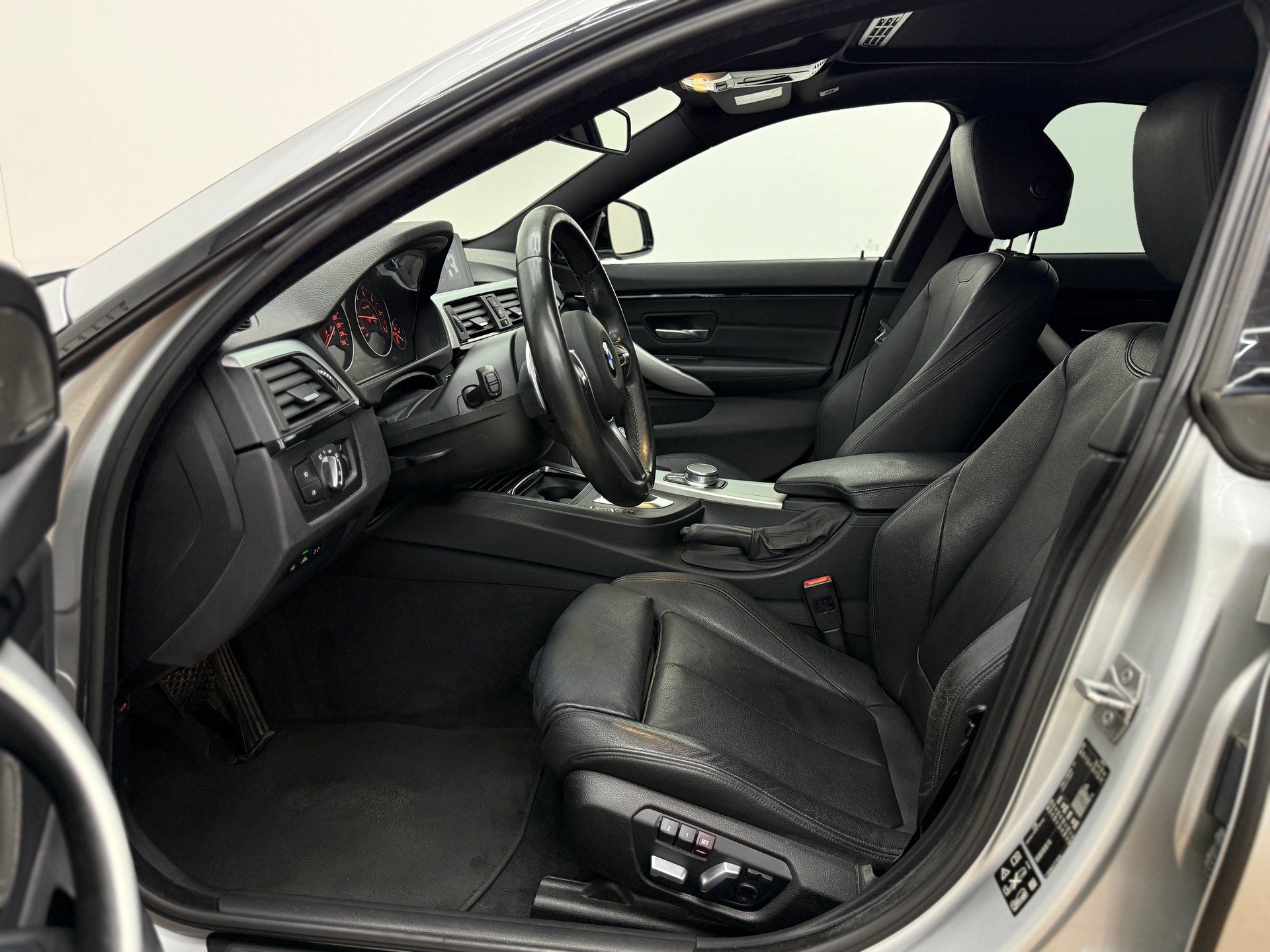 BMW 430d Gran Coupé xDrive M Sport Steptronic-image-18