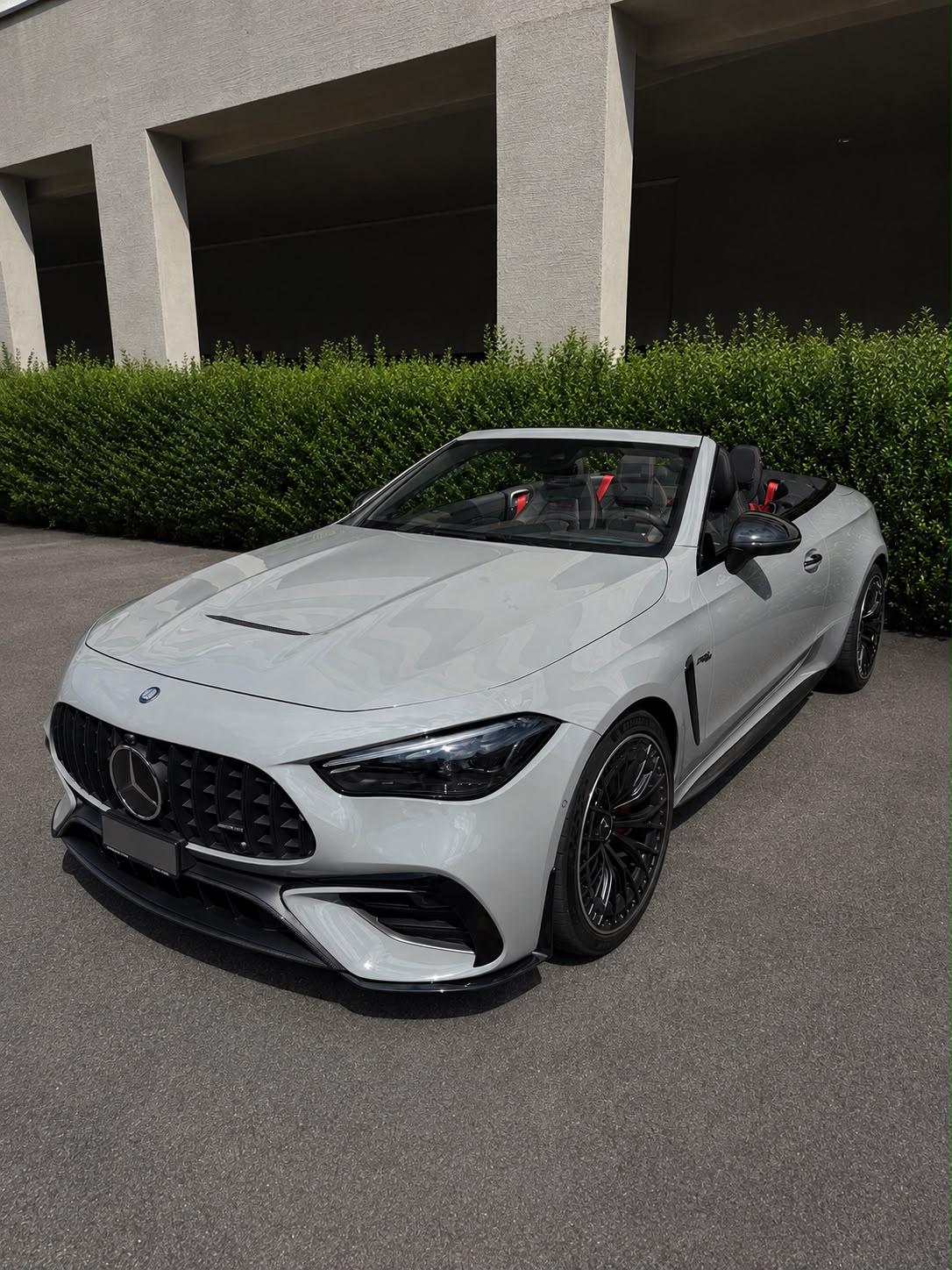 MERCEDES-BENZ CLE AMG 53 Cabrio 4Matic+ 9G-Tronic-image-1