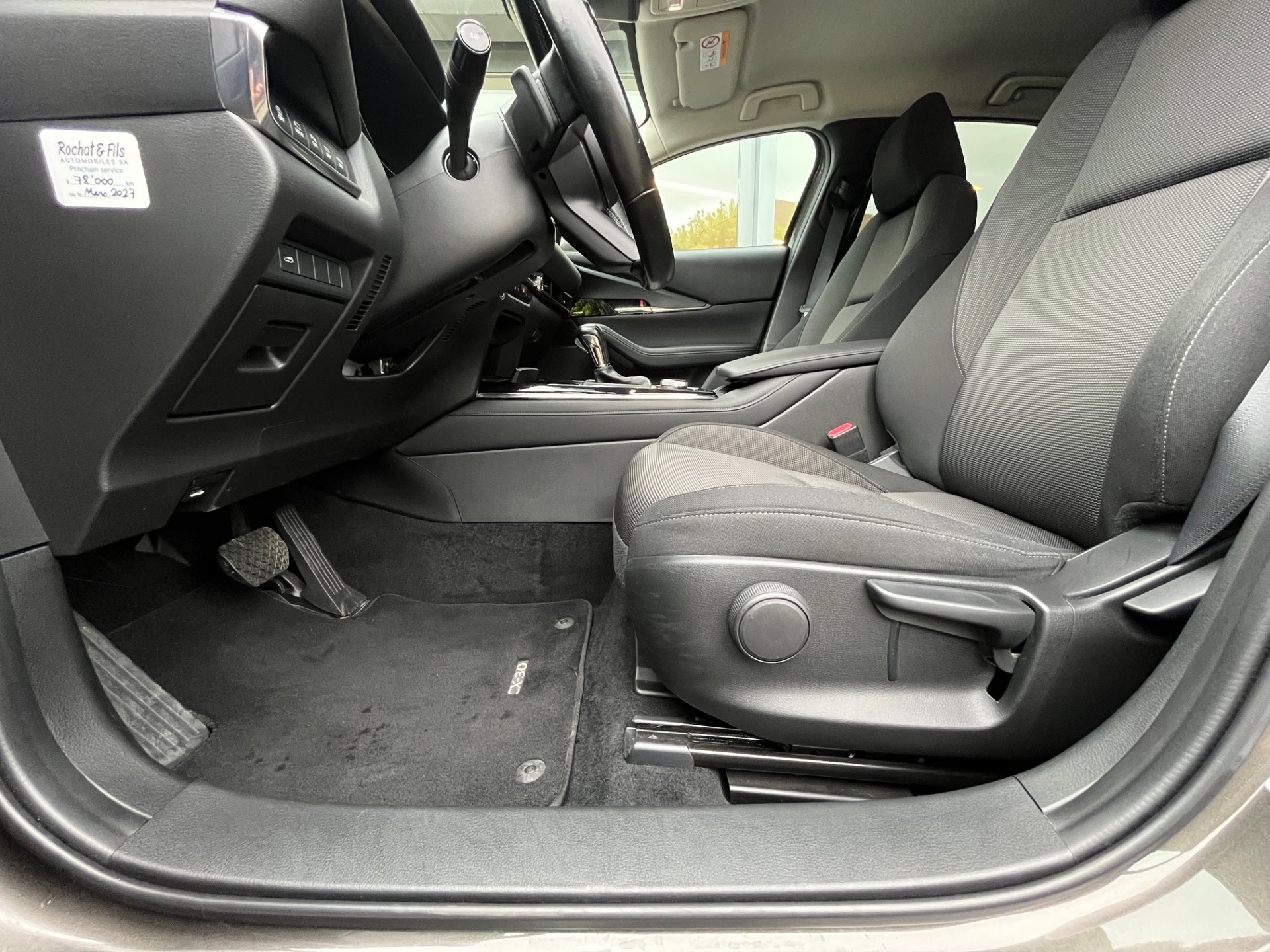 MAZDA CX-30 SKYACTIV-X 186 M Hybrid AWD Revolution Automat-image-16