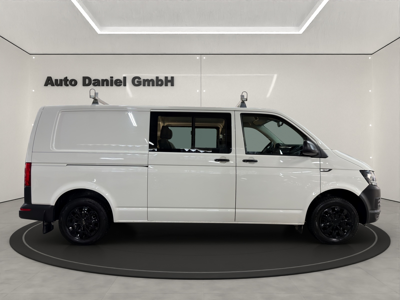 VW T6 2.0 TDI 4Motion 6 Plätzer ( Mit AHK / Sortimo Regale )-image-4
