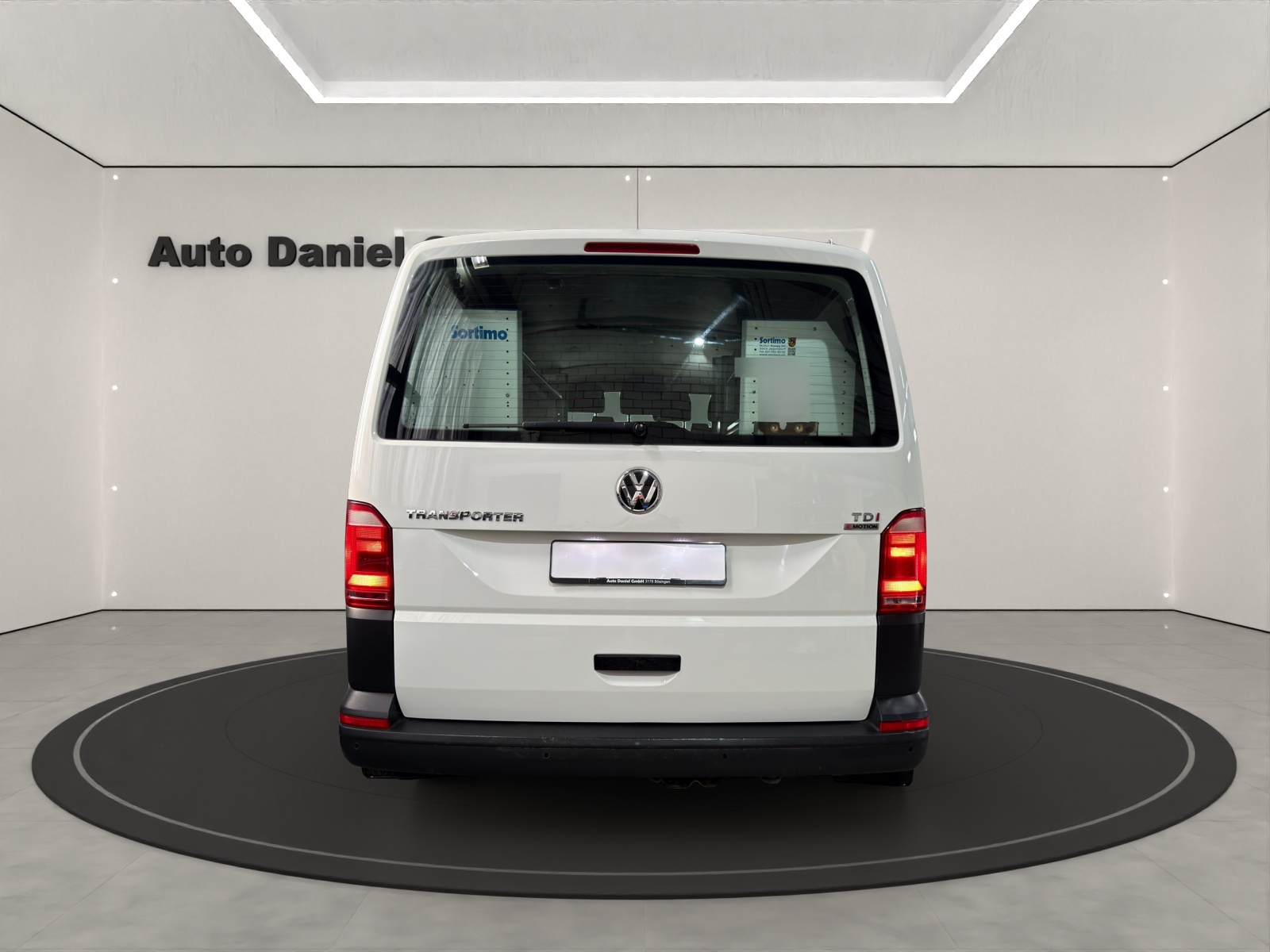 VW T6 2.0 TDI 4Motion 6 Plätzer ( Mit AHK / Sortimo Regale )-image-6