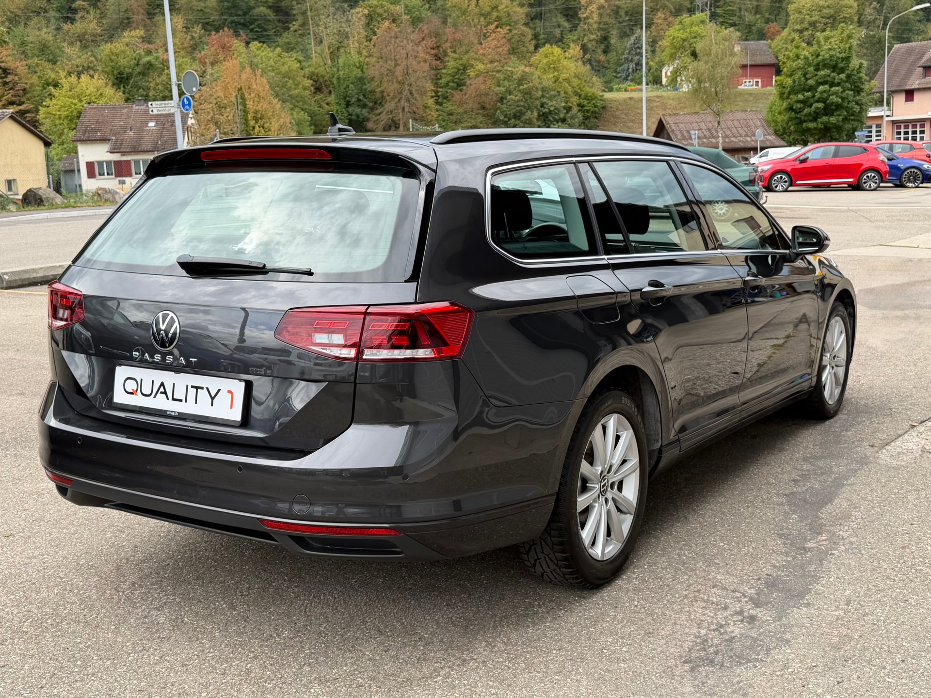 VW Passat 2.0 TDI BMT Business DSG-image-4