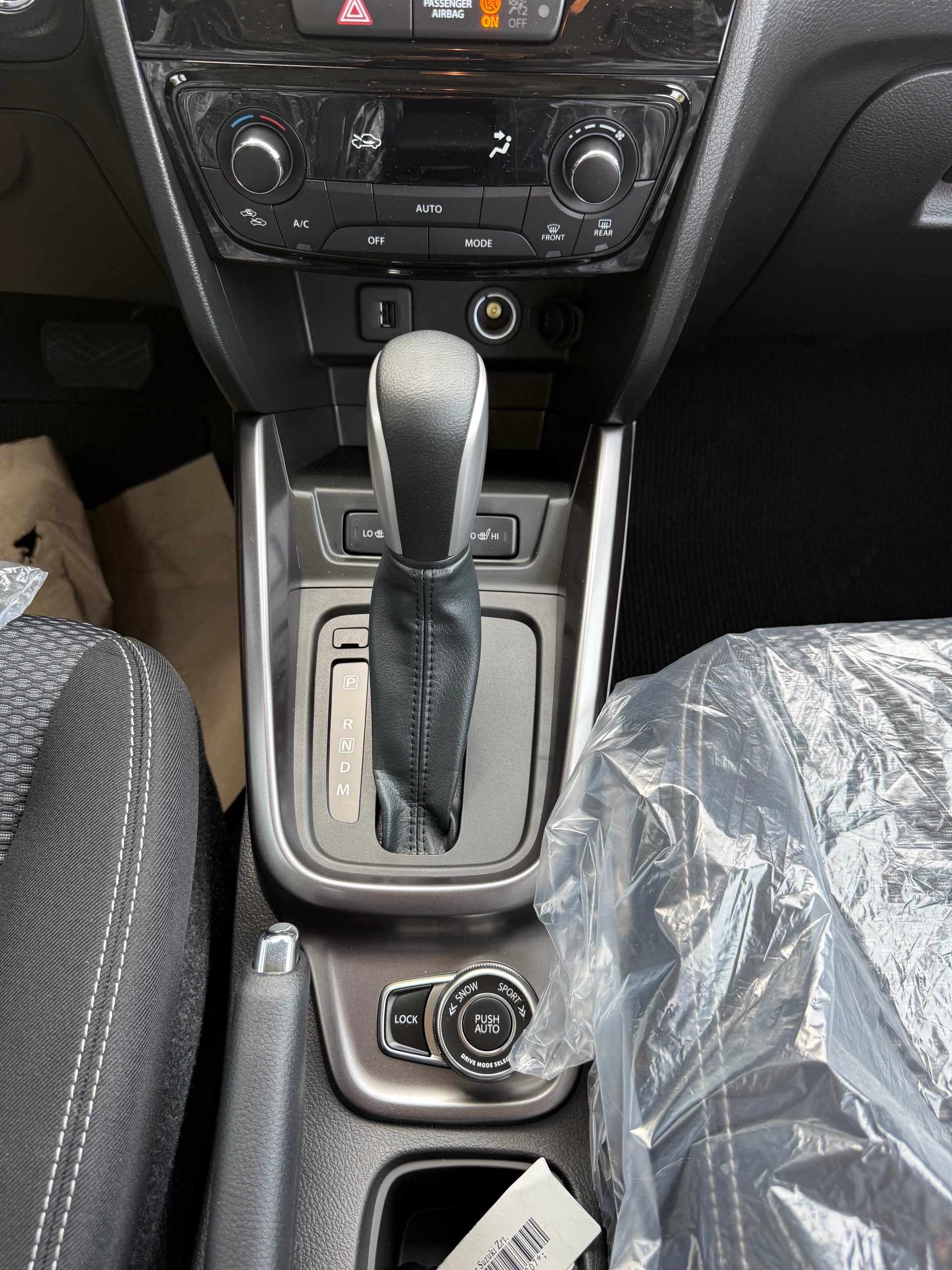 SUZUKI Vitara 1.4 Boosterjet Piz Sulai 4x4 Hybrid-image-13