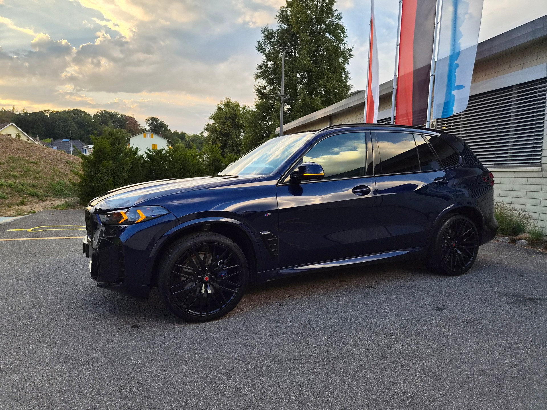 BMW 30d xDrive SAG-image-1