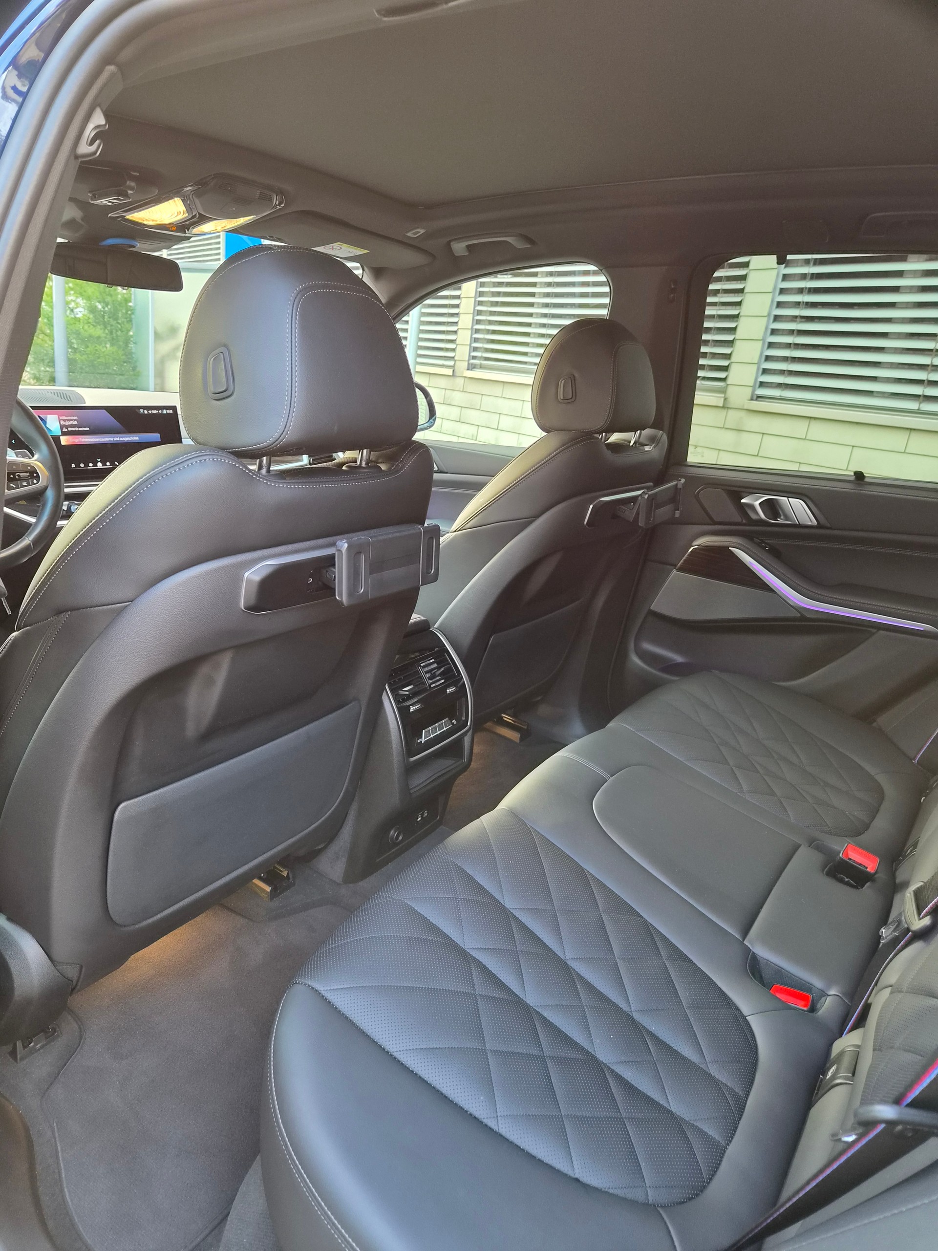 BMW 30d xDrive SAG-image-4