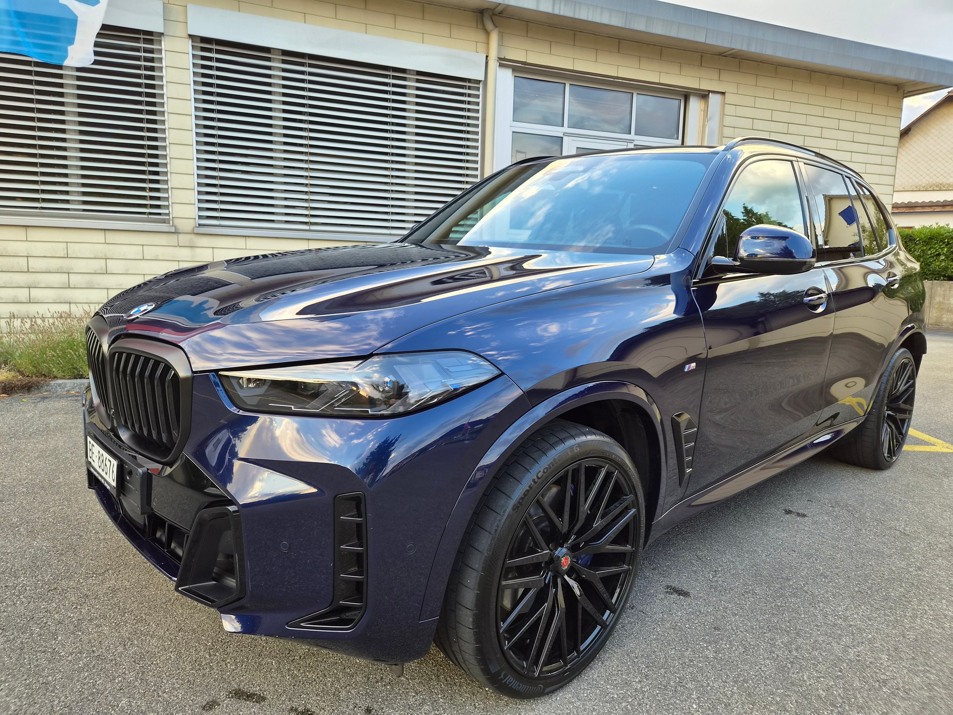 BMW 30d xDrive SAG-image-5