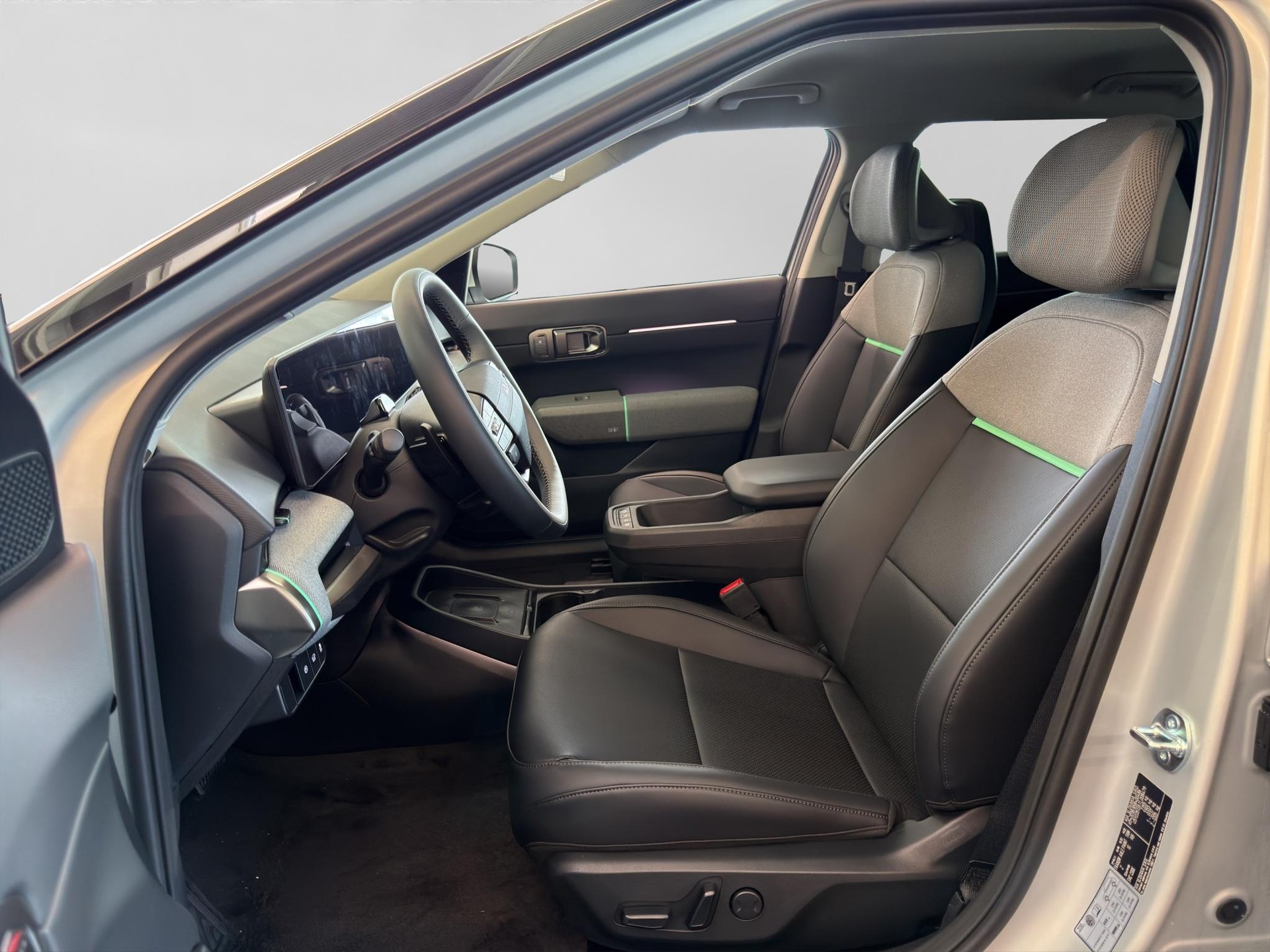 KIA EV4 81 kWh Earth+-showroom-element-1