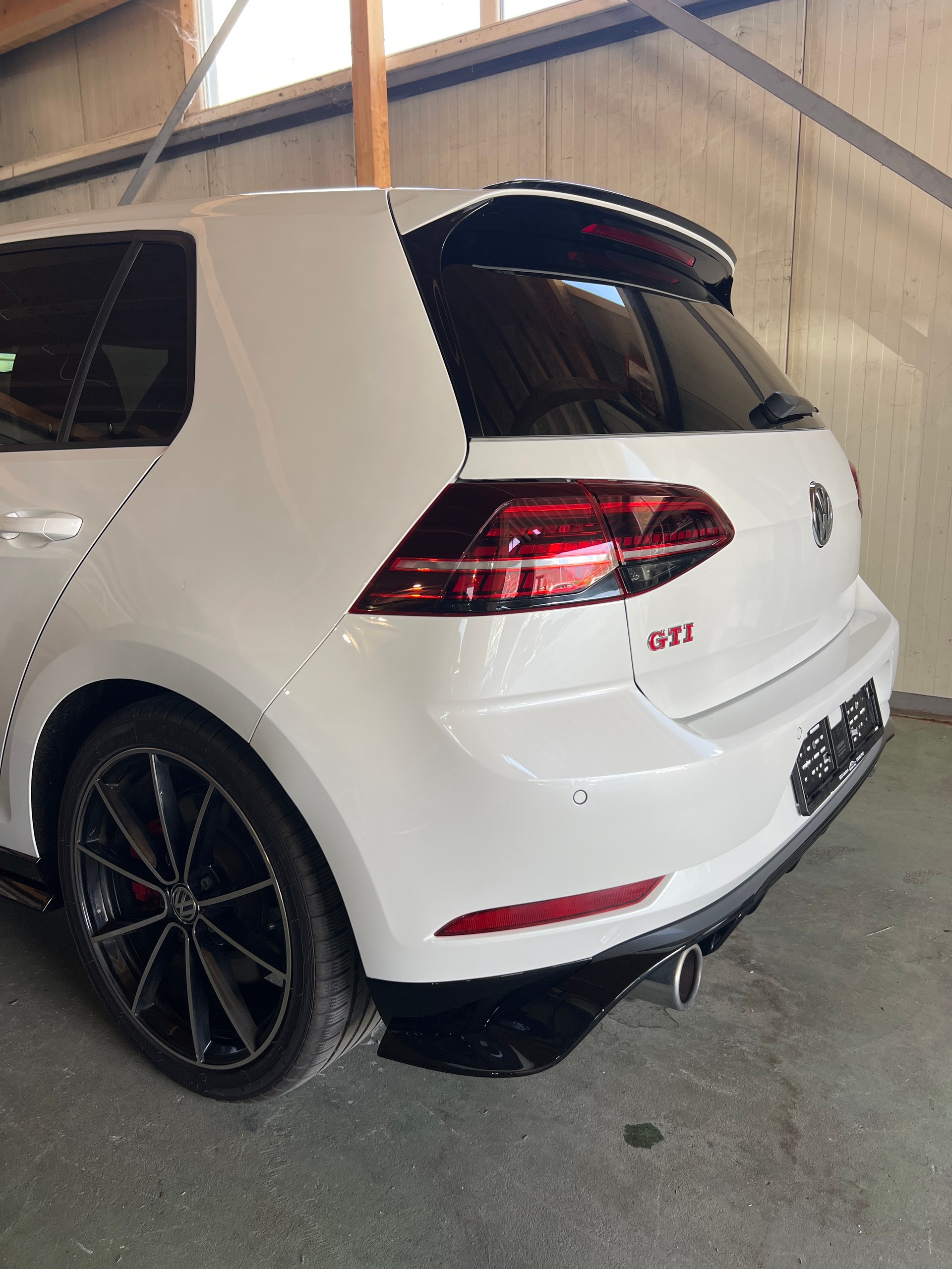 VW Golf 2.0 TSI GTI TCR DSG - Top Zustand - Leasing ab 345.- ohne anzhalung-image-7