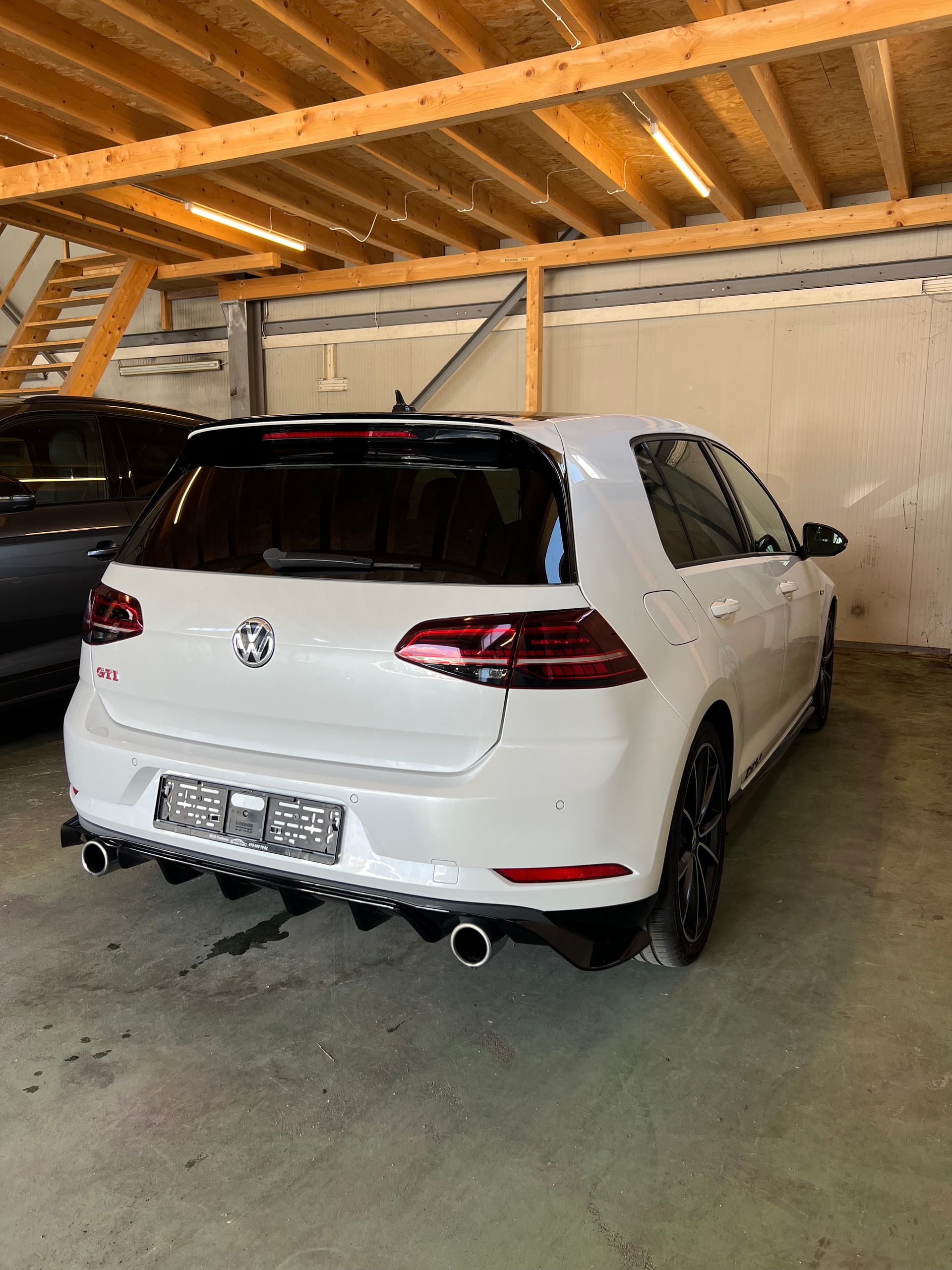 VW Golf 2.0 TSI GTI TCR DSG - Top Zustand - Leasing ab 345.- ohne anzhalung-image-5