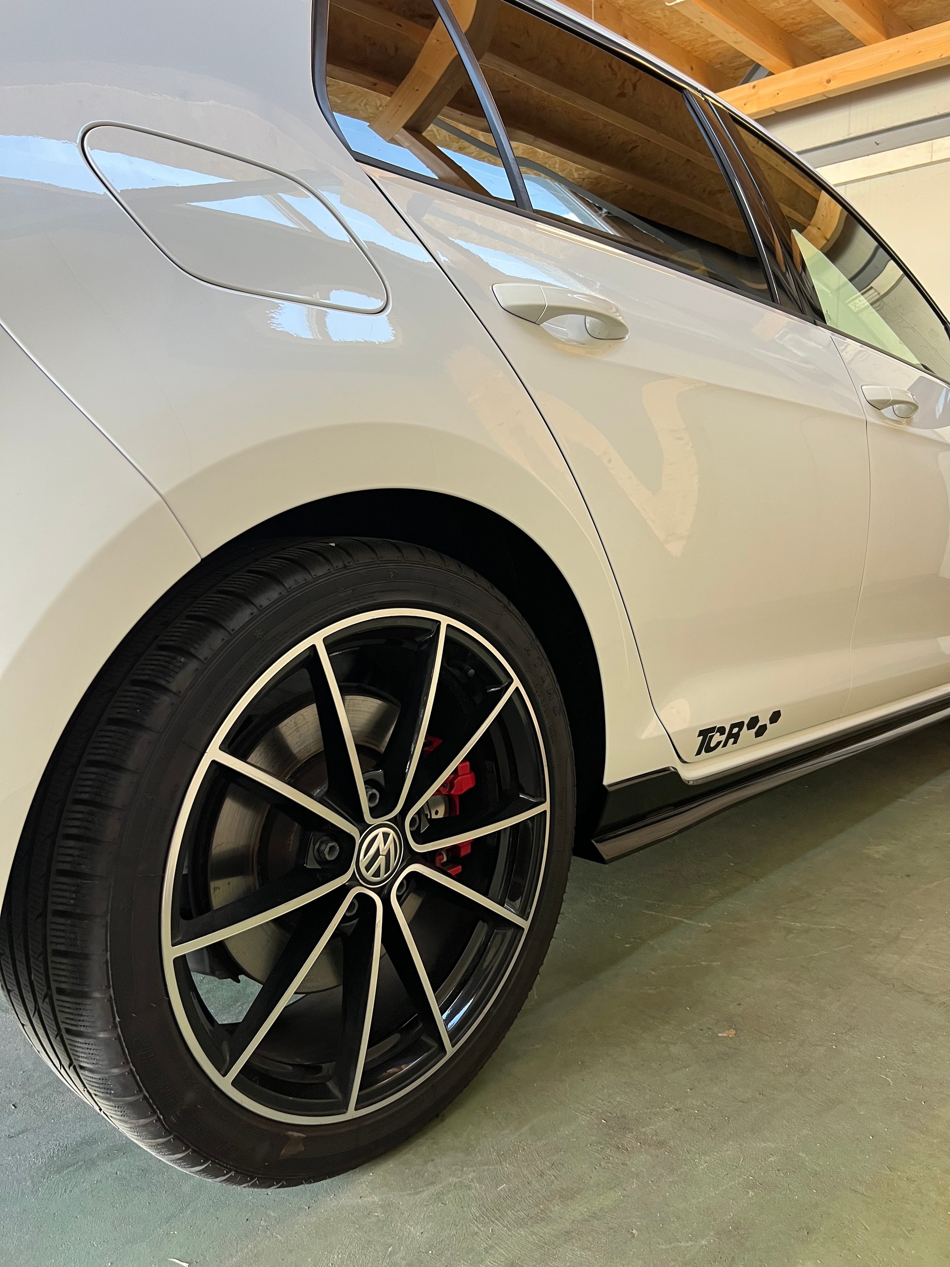 VW Golf 2.0 TSI GTI TCR DSG - Top Zustand - Leasing ab 345.- ohne anzhalung-image-8