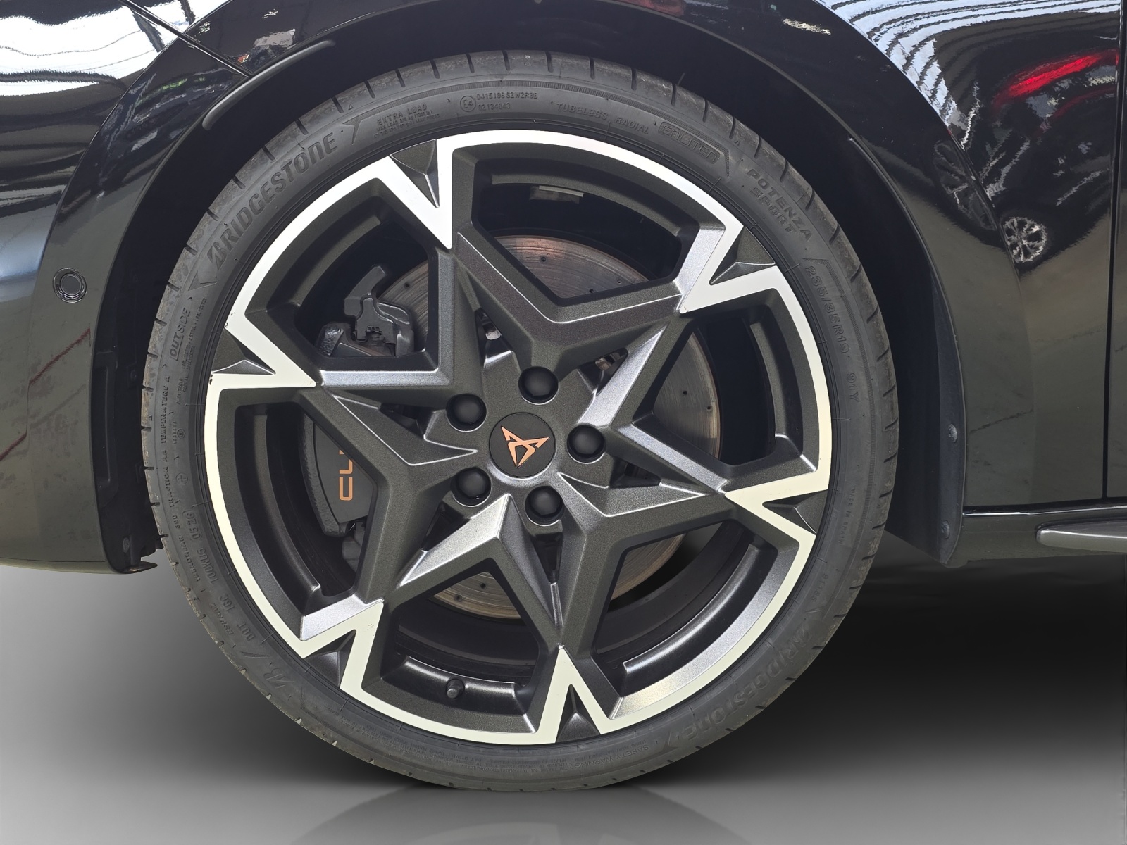 CUPRA LEON 2.0 TSI VZ DSG-image-15