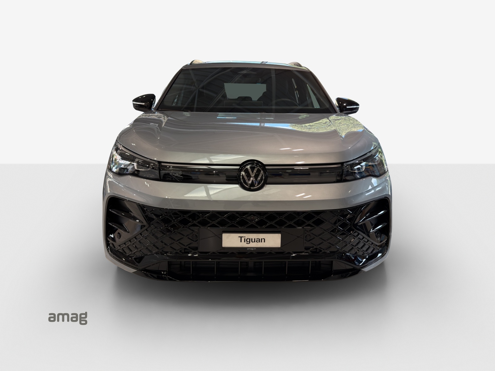 VW Tiguan 2.0 TSI DSG R-Line Plus 4Motion-image-6
