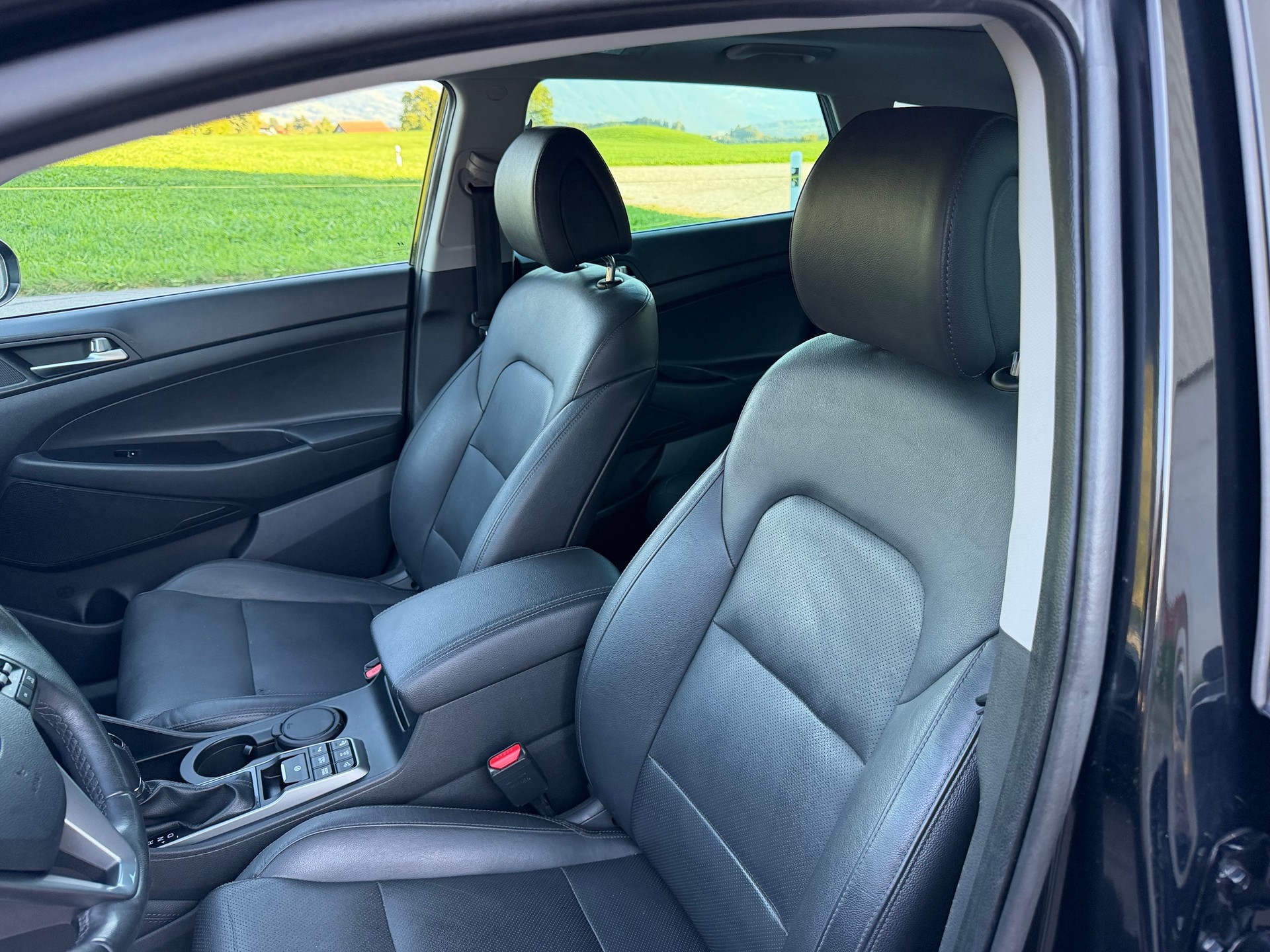HYUNDAI Tucson 1.6 TGDI Vertex 4WD Automatic-image-10