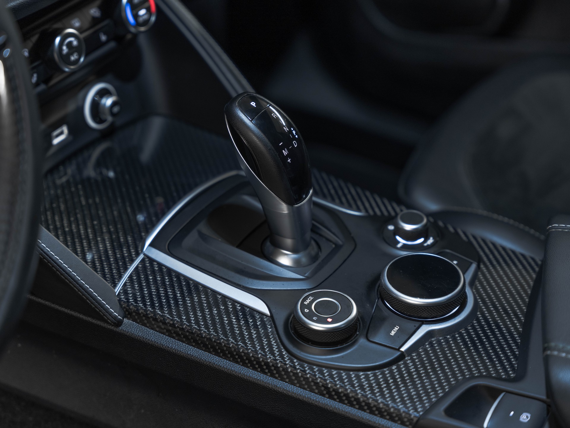 ALFA ROMEO Stelvio 2.9 V6 Quadrifoglio Q4 Automatic-image-23