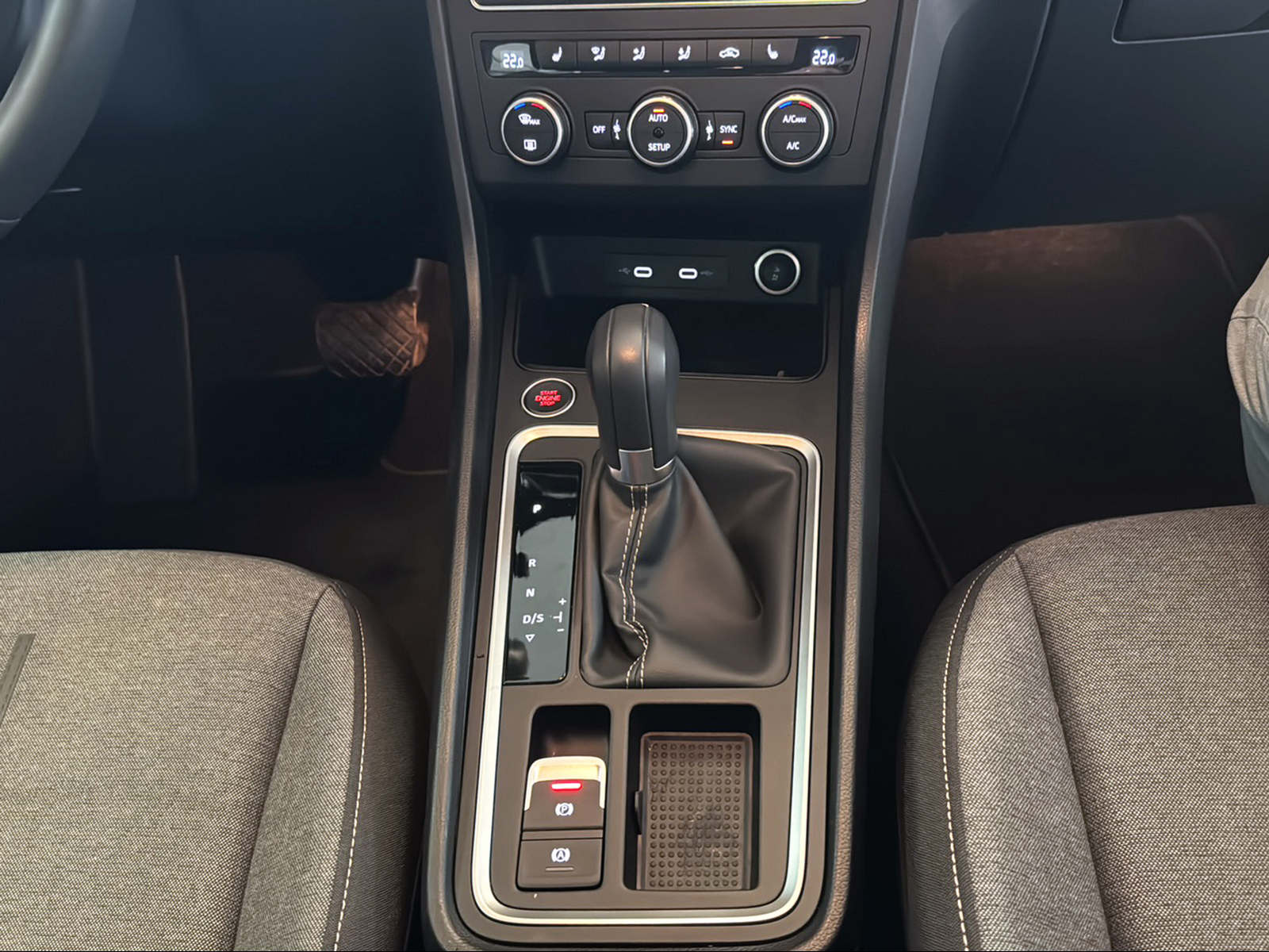 SEAT Ateca 1.5 TSI EVO DSG Style-image-14