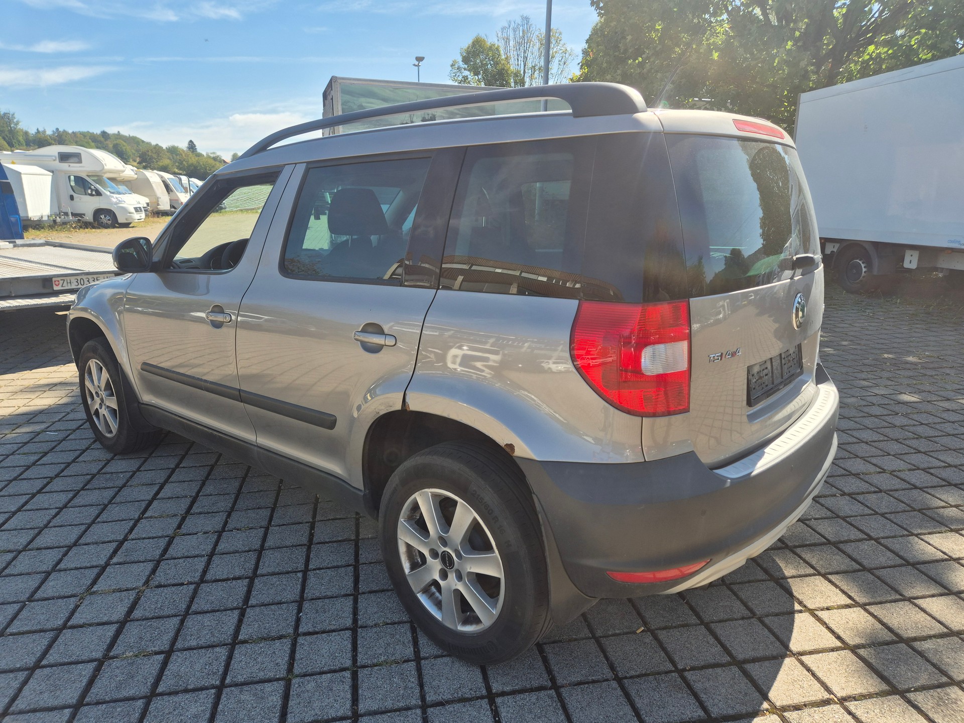 SKODA Yeti 1.8 TSI Entry 4x4-image-6