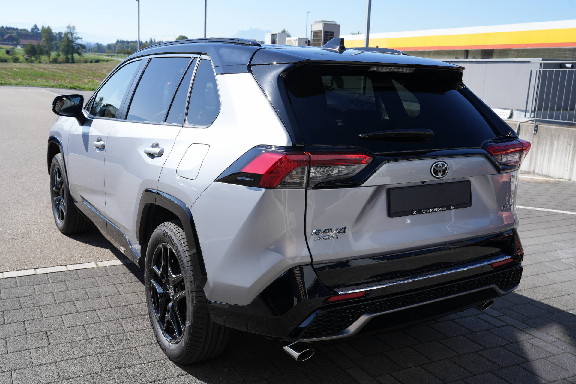 TOYOTA RAV-4 2.5 Plug-In-Hybrid GR Sport-image-3