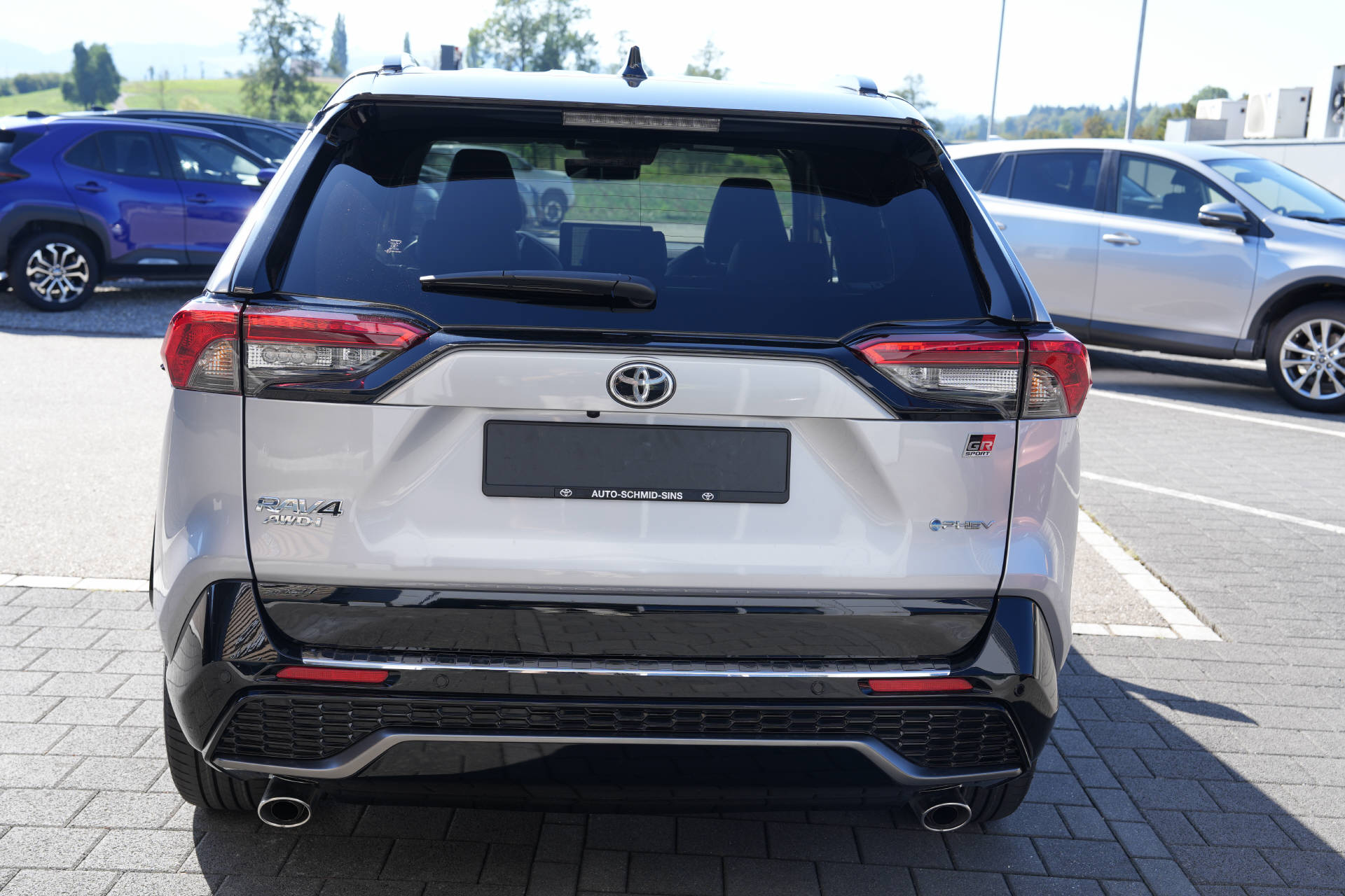 TOYOTA RAV-4 2.5 Plug-In-Hybrid GR Sport-image-4