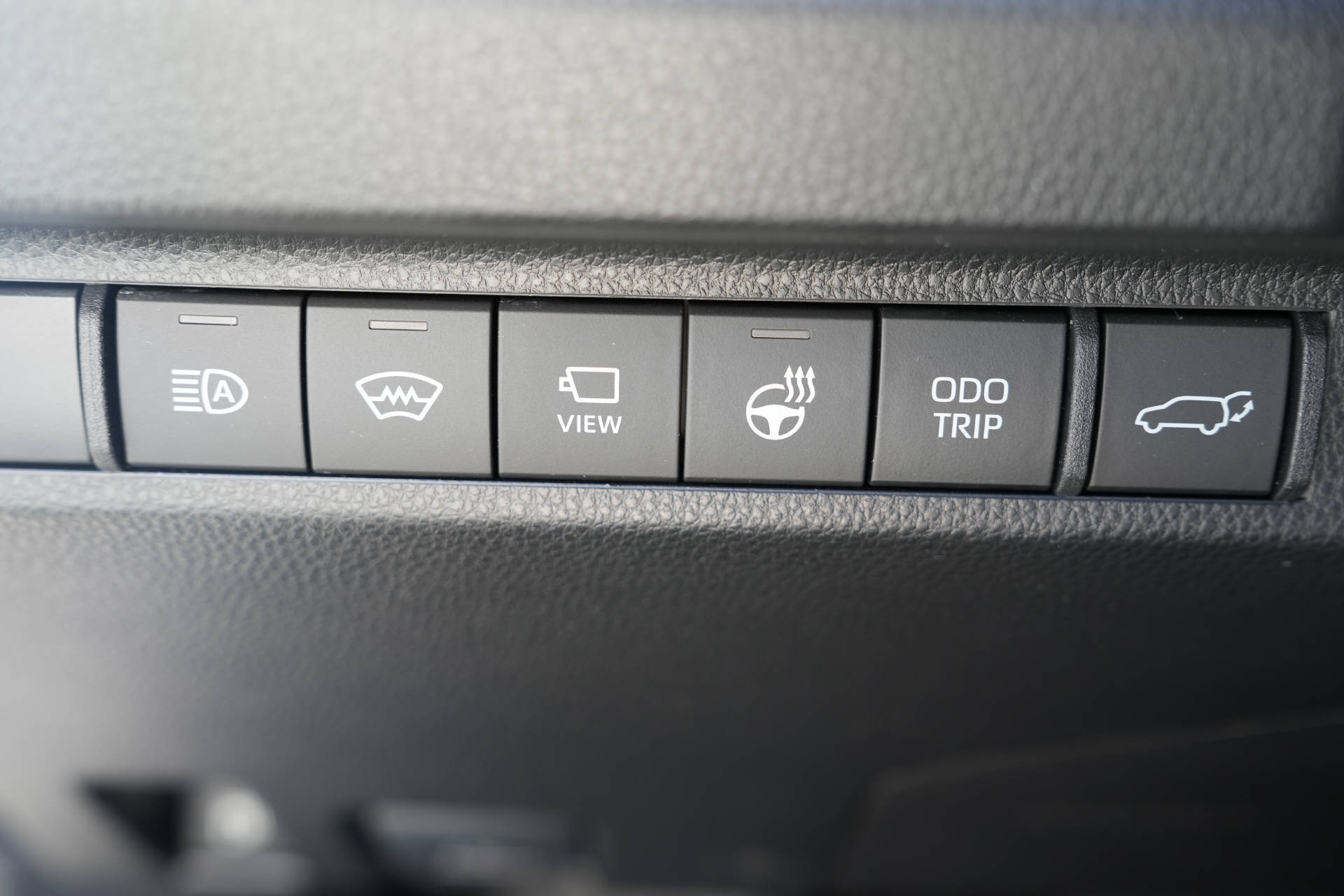 TOYOTA RAV-4 2.5 Plug-In-Hybrid GR Sport-image-13