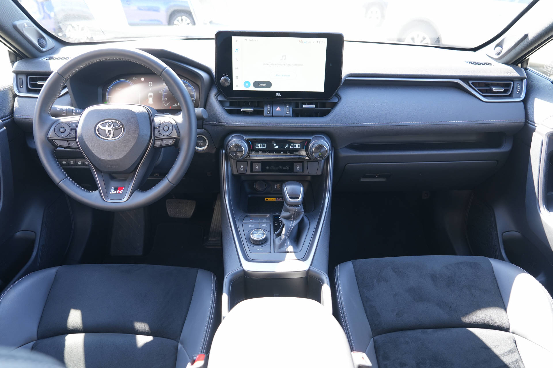 TOYOTA RAV-4 2.5 Plug-In-Hybrid GR Sport-image-11