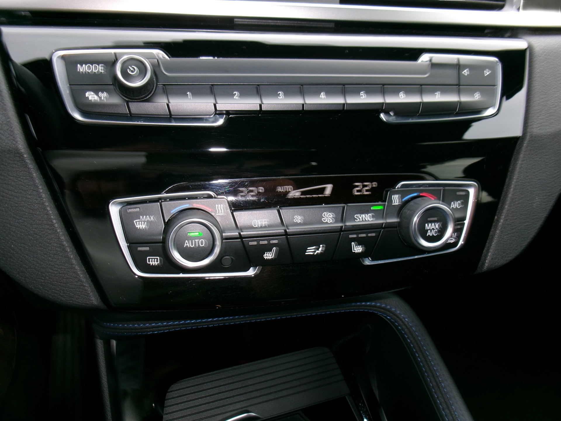 BMW X1 xDrive 20d M Sport Steptronic-image-11