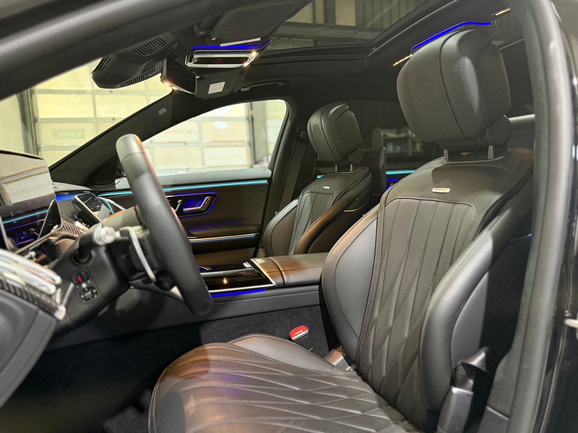 MERCEDES-BENZ S 63 AMG E Performance 4Matic Business Class-image-12