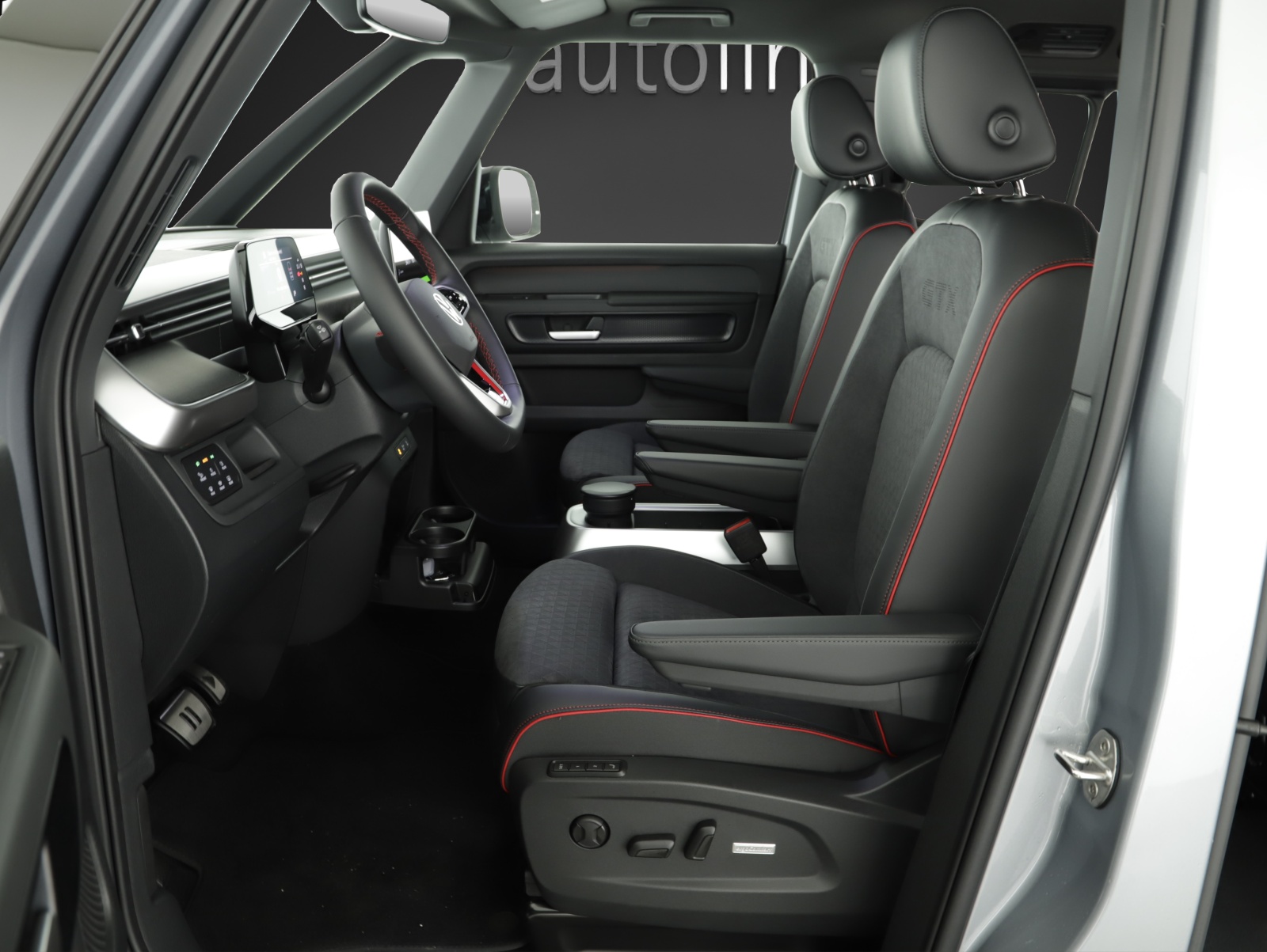 VW ID.Buzz LWB GTX 4 Motion-image-8