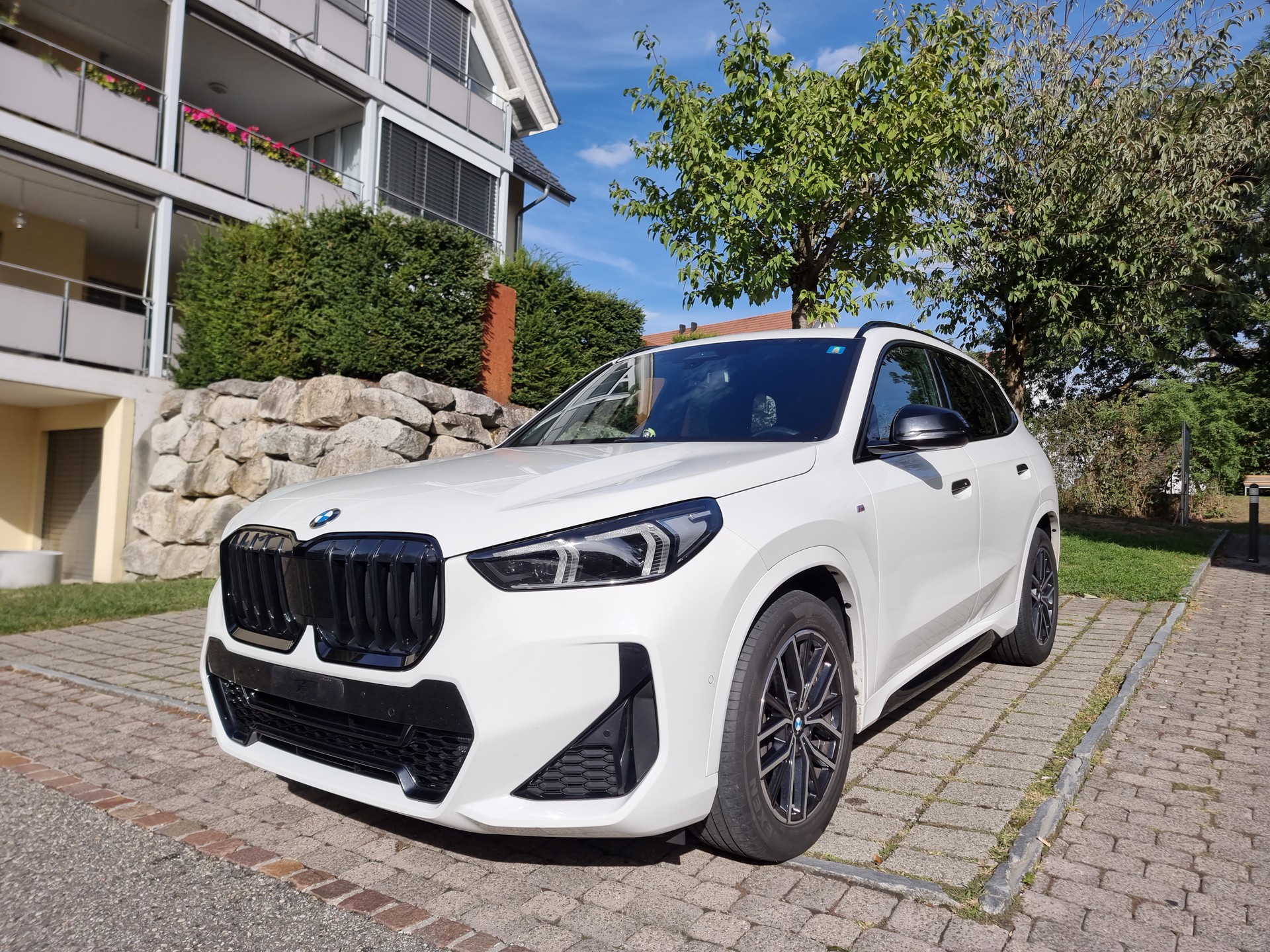 BMW 18i sDrive-image-0