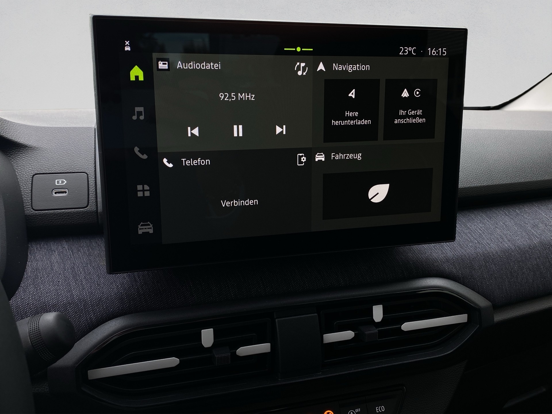 DACIA Sandero TCe 100 Journey-image-9