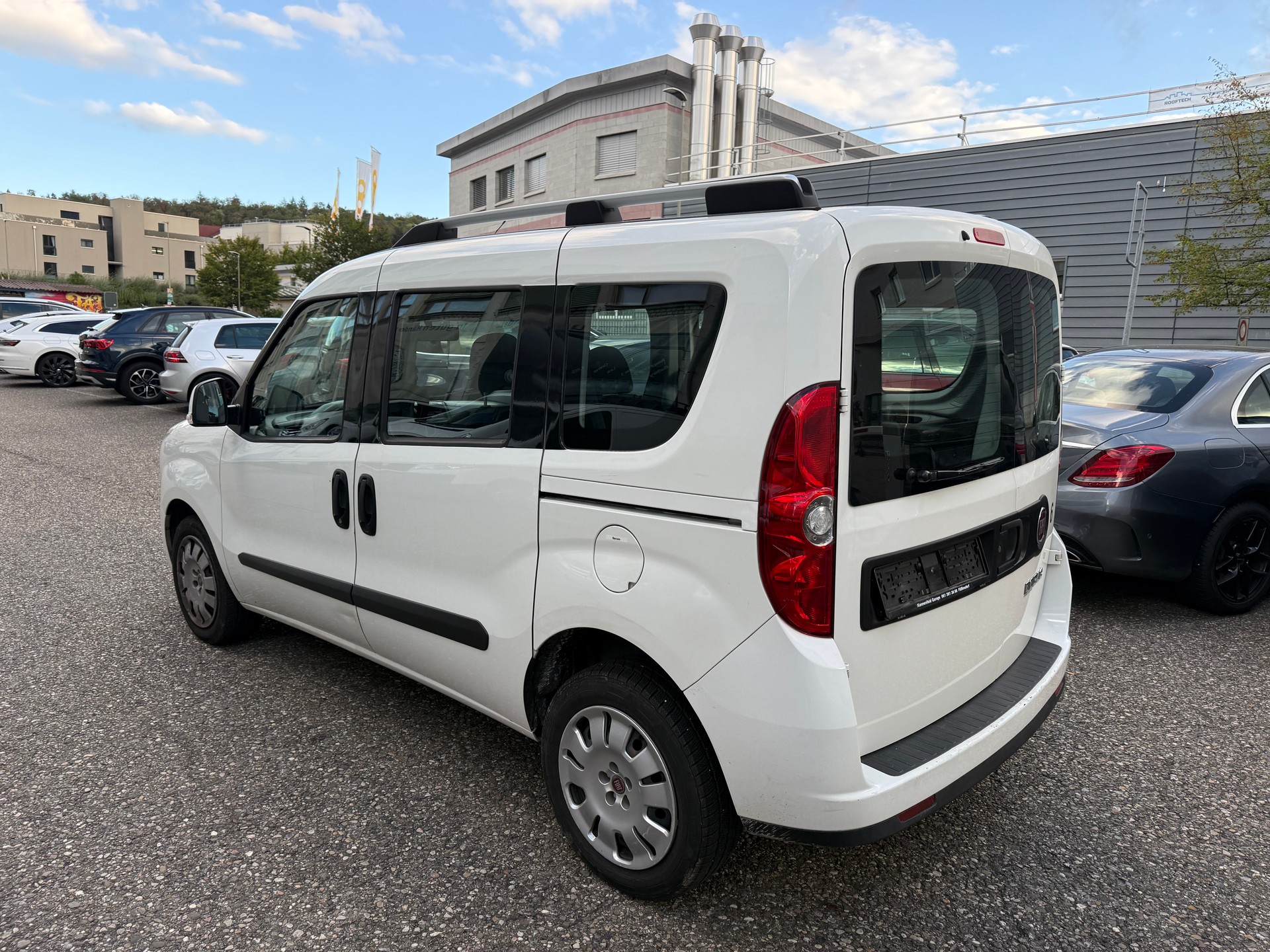 FIAT Doblò 1.4 Dynamic-image-3