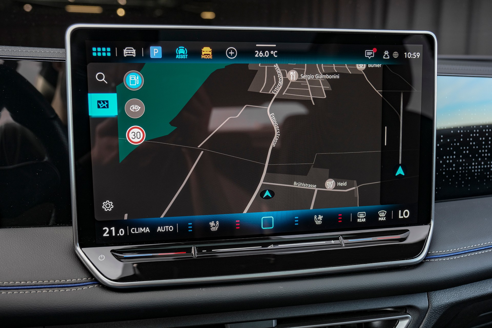 VW Tiguan 2.0 TSI DSG R-Line 4Motion *VOLLLEDER*-image-16