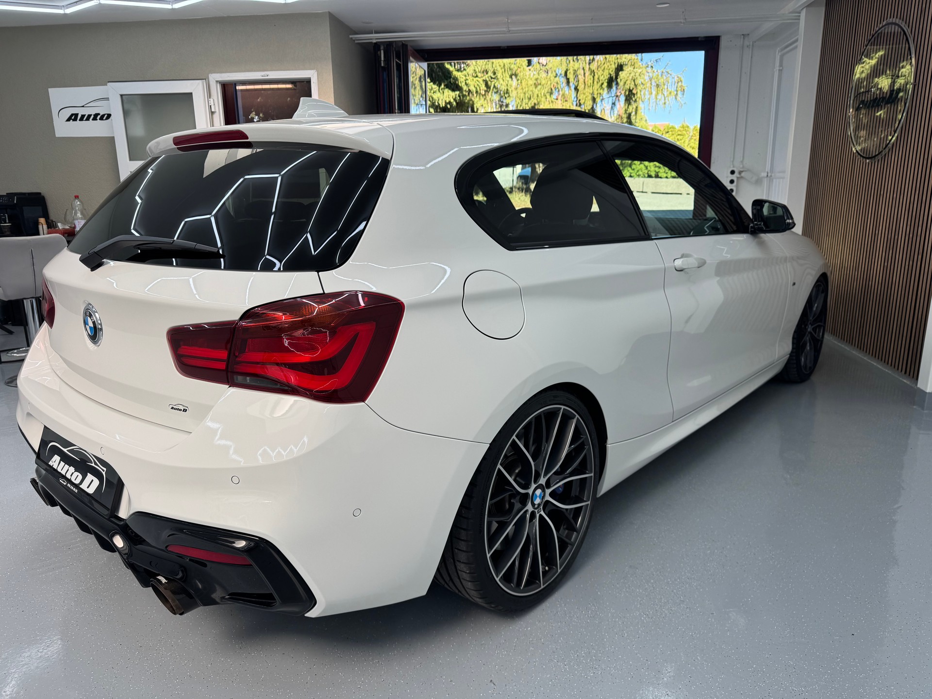 BMW M140i xDrive Steptronic M-Performance-image-8