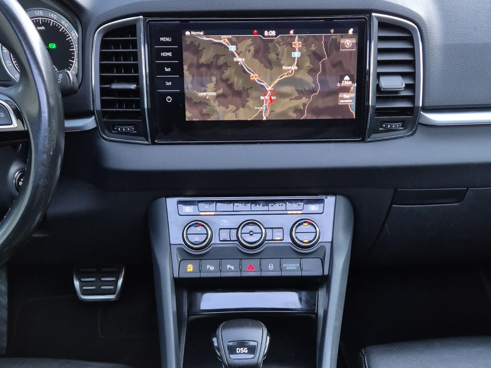 SKODA Karoq 1.5 TSI ACT Style DSG-image-11