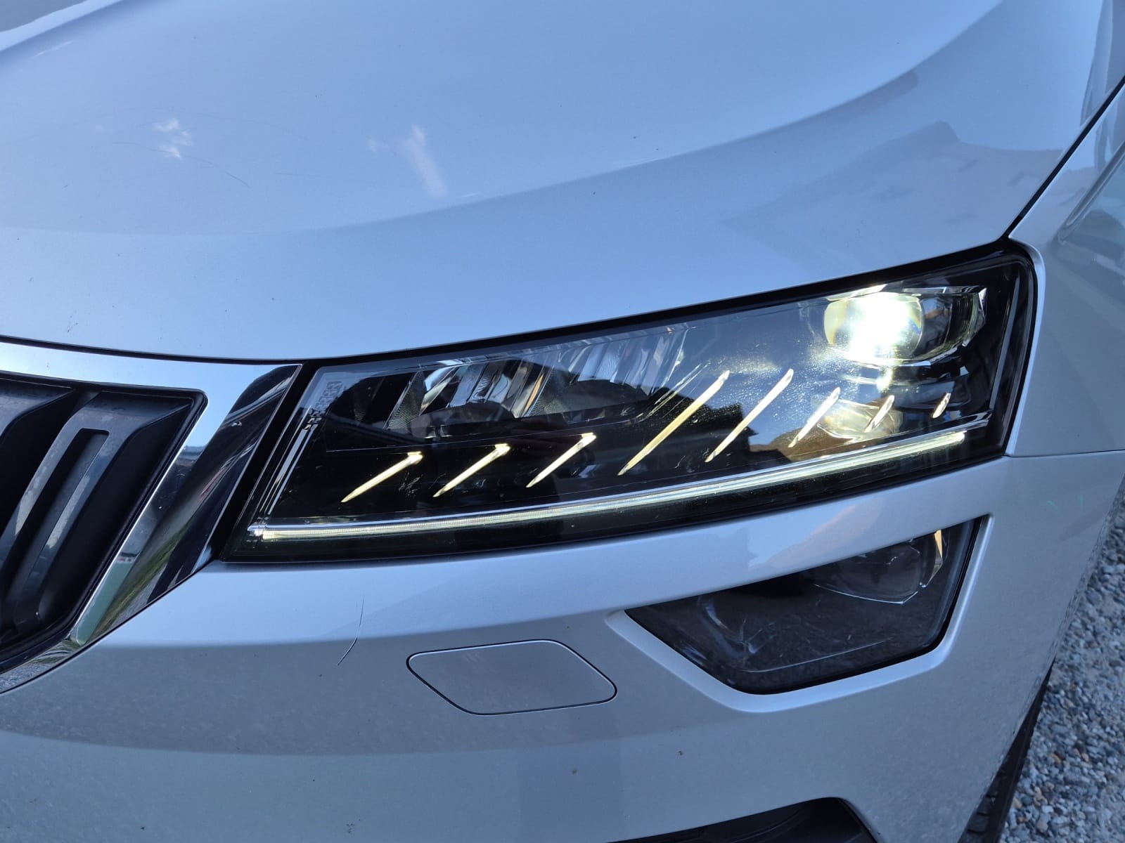 SKODA Karoq 1.5 TSI ACT Style DSG-image-1