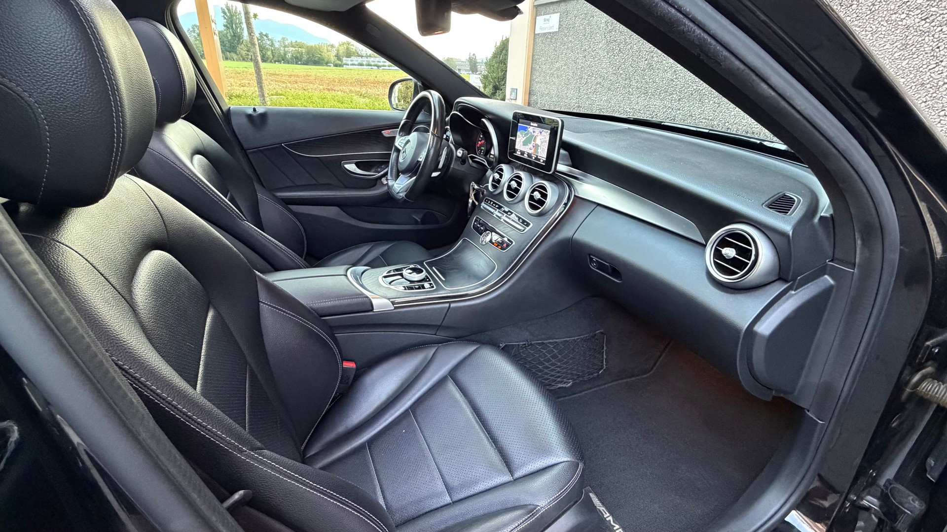 MERCEDES-BENZ C 220 d AMG Line 4Matic 7G-Tronic-image-8