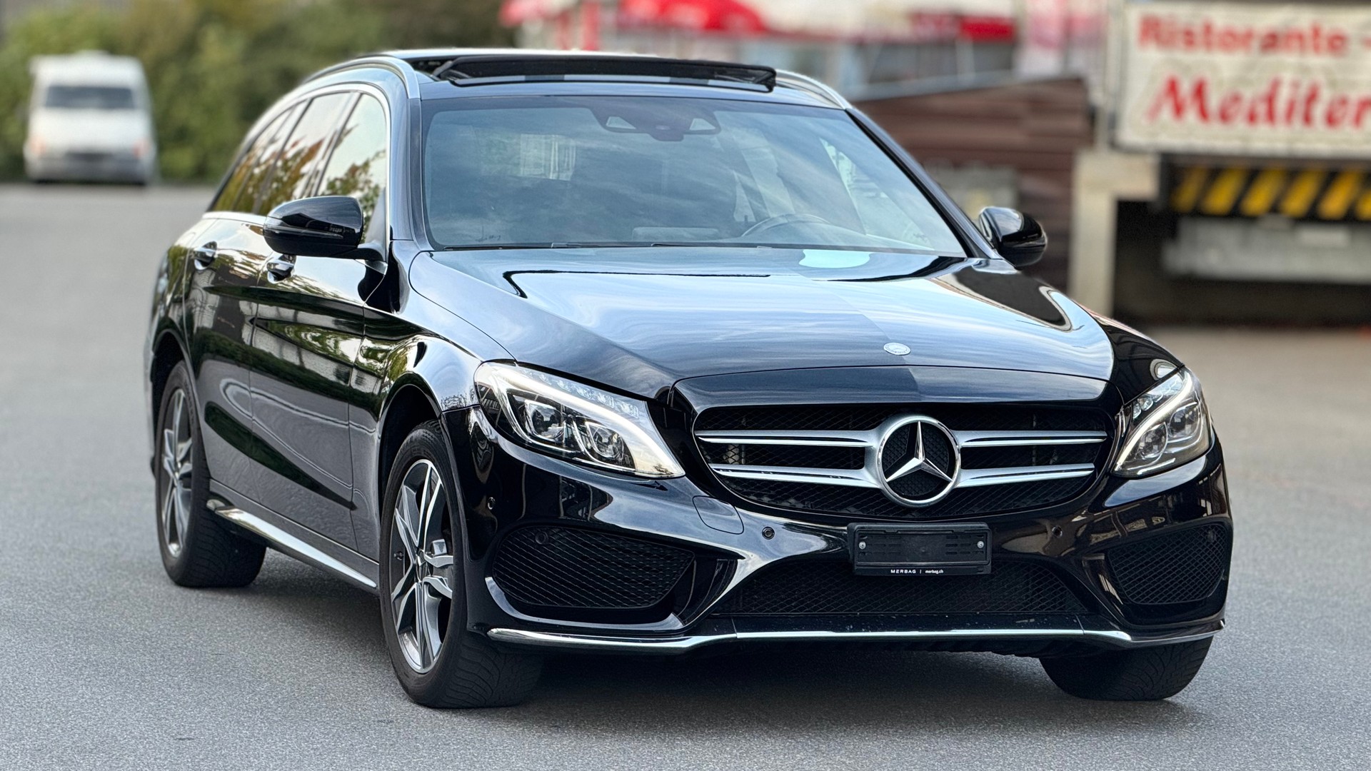 MERCEDES-BENZ C 220 d AMG Line 4Matic 7G-Tronic-image-1