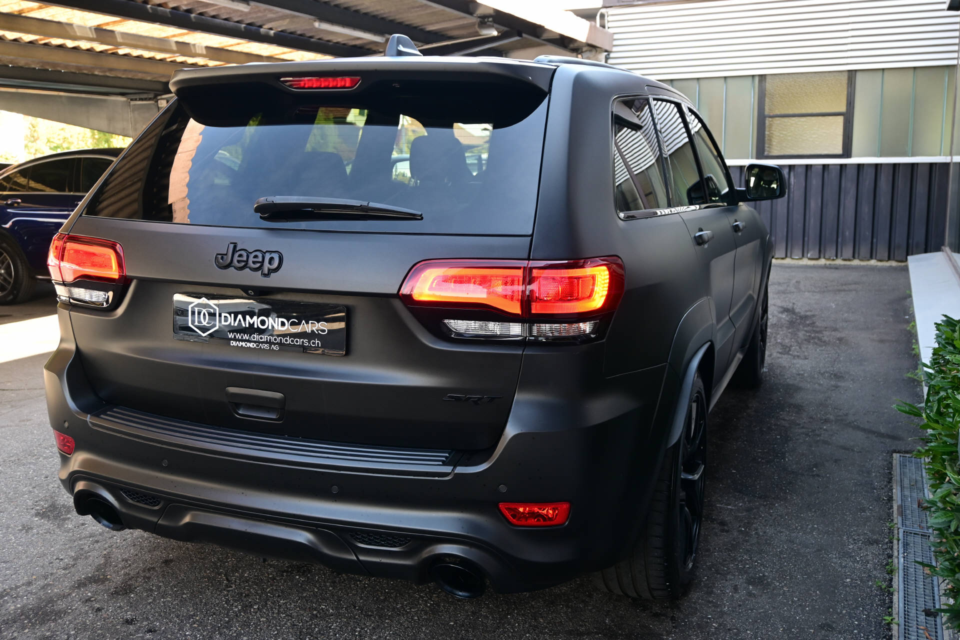 JEEP Grand Cherokee 6.4 V8 HEMI SRT8 *Matt Black*Carbon Interieur*-image-8