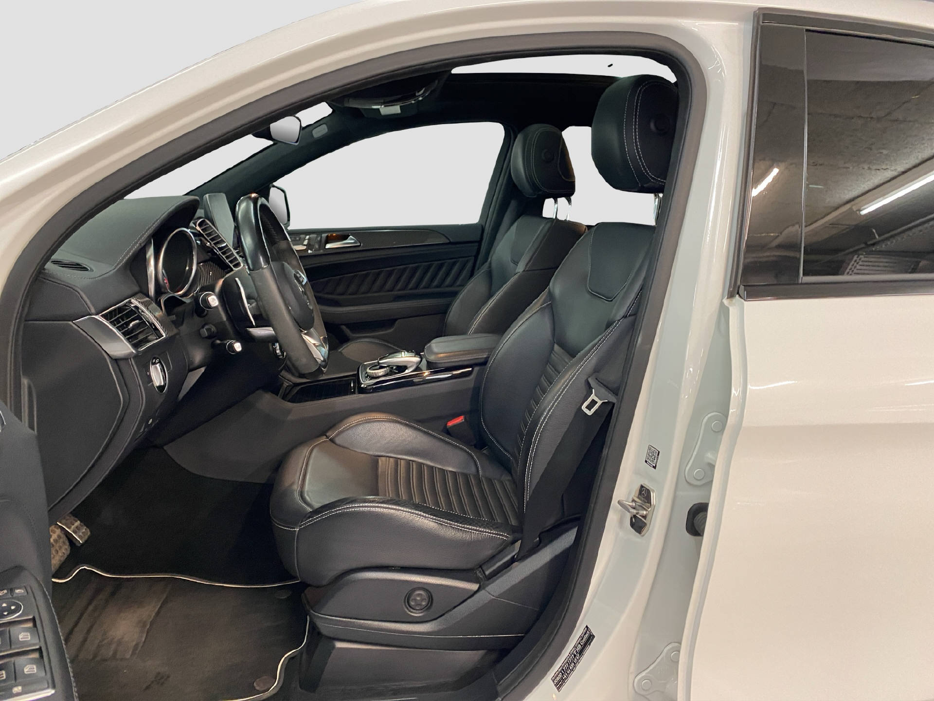 MERCEDES-BENZ GLE 450 AMG Coupé-image-6