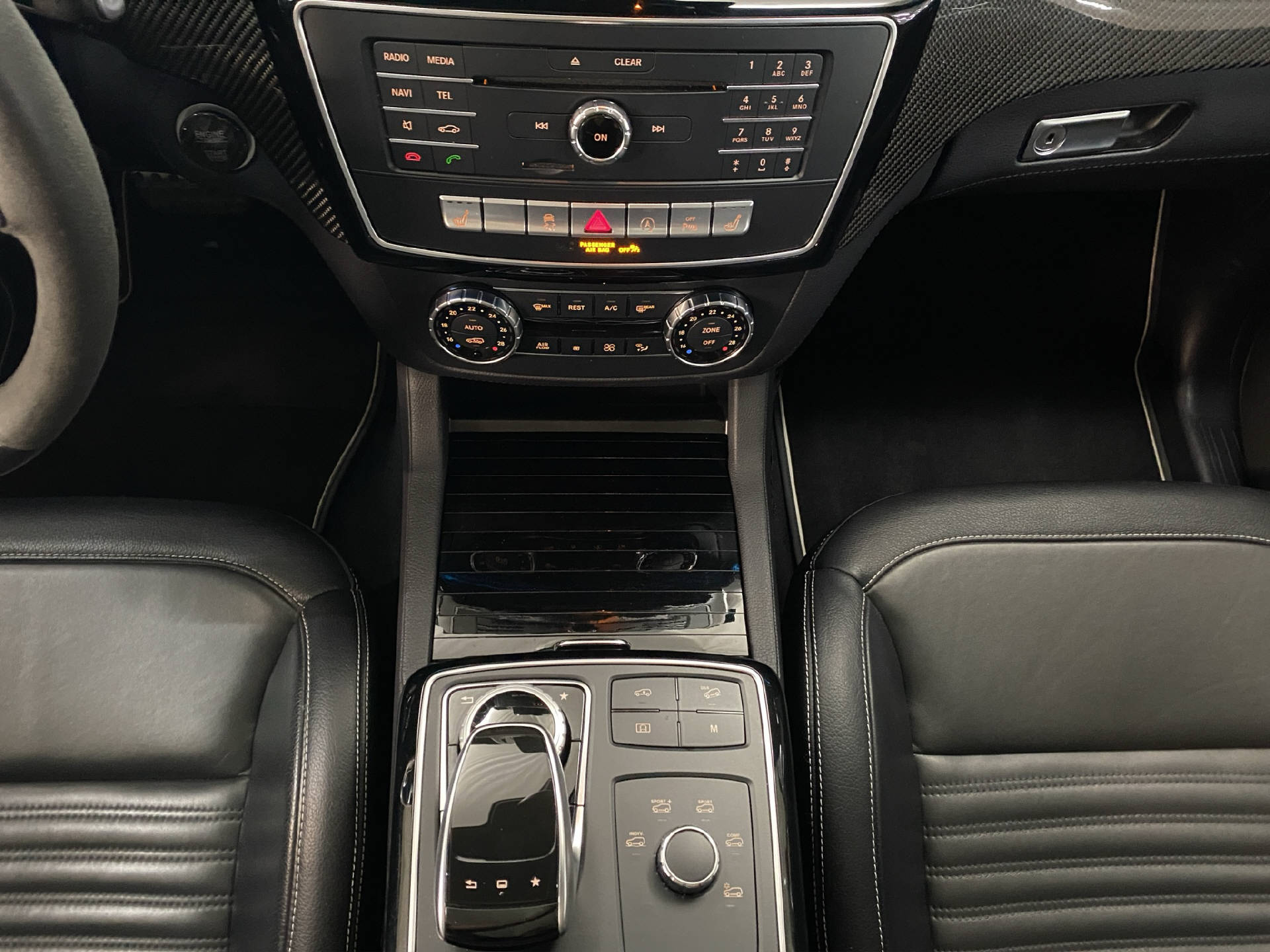 MERCEDES-BENZ GLE 450 AMG Coupé-image-9