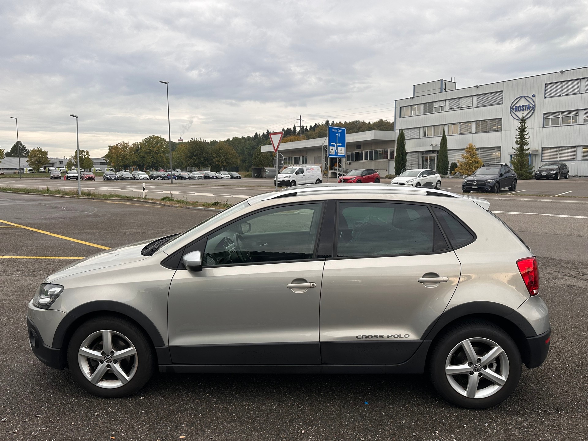VW Polo 1.2 TSI Trendline DSG-image-3