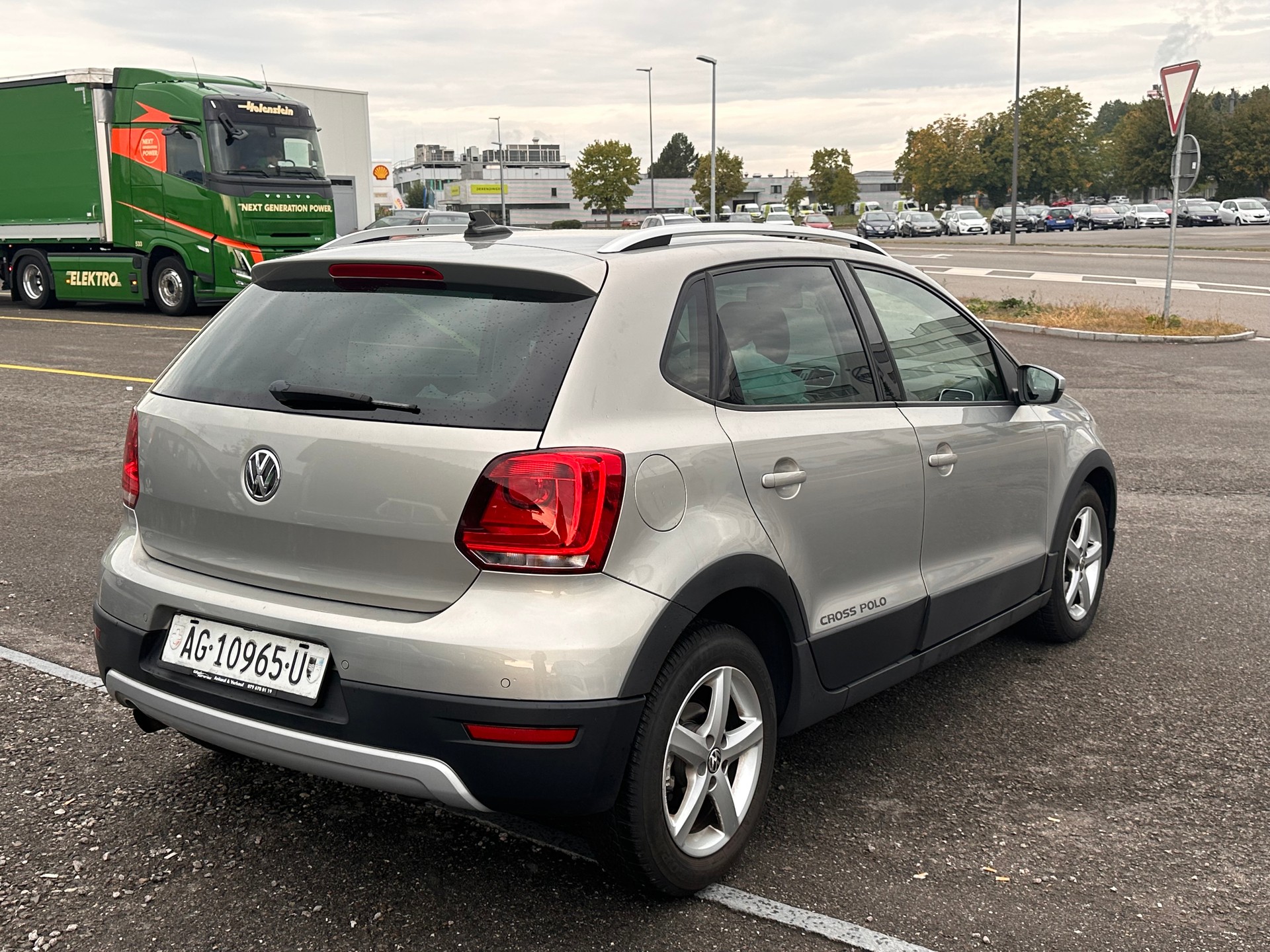 VW Polo 1.2 TSI Trendline DSG-image-4