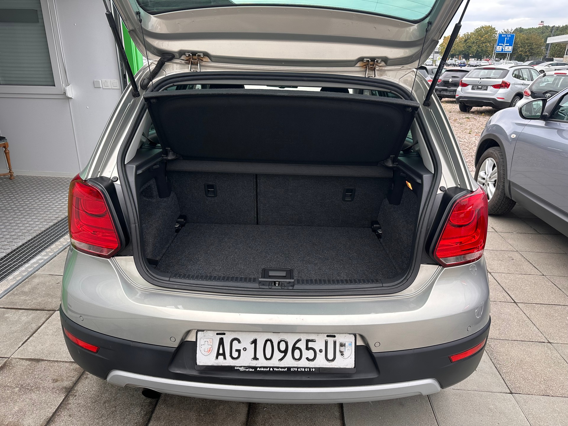 VW Polo 1.2 TSI Trendline DSG-image-12