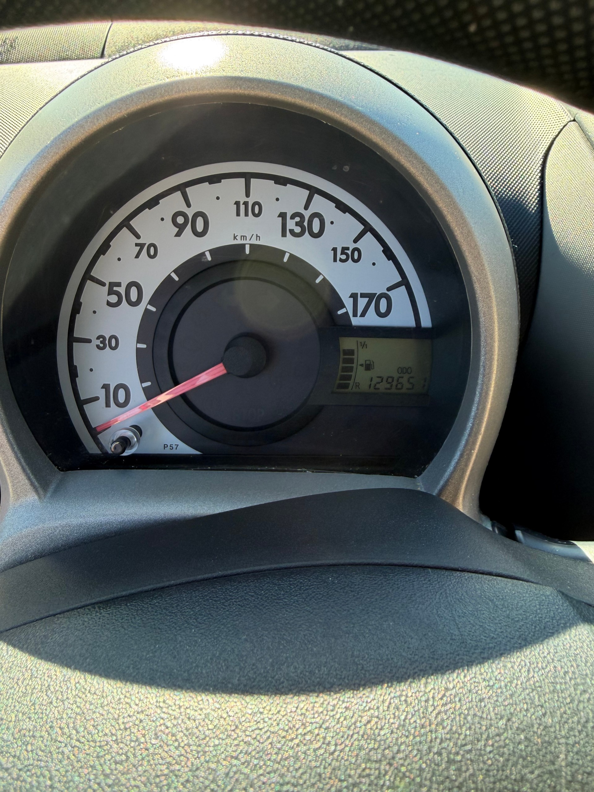 TOYOTA 1.0 VVT-i Linea Luna-image-5
