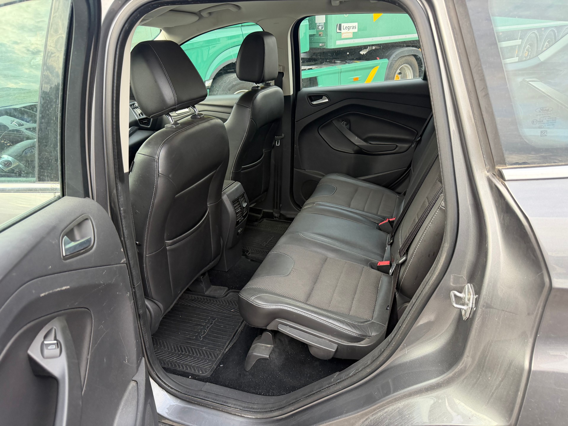 FORD Kuga 2.0 TDCi Titanium S 4WD-image-6